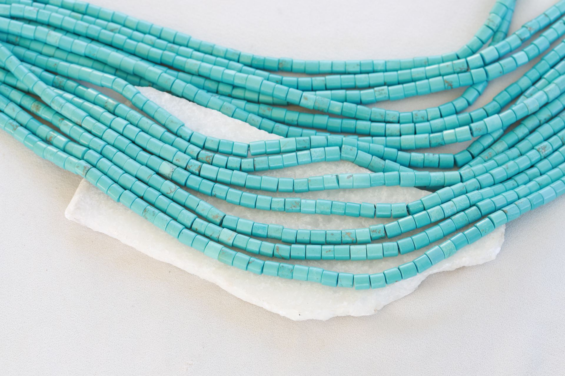 6mm-turquoise-barrel-cylinder-beads-jade