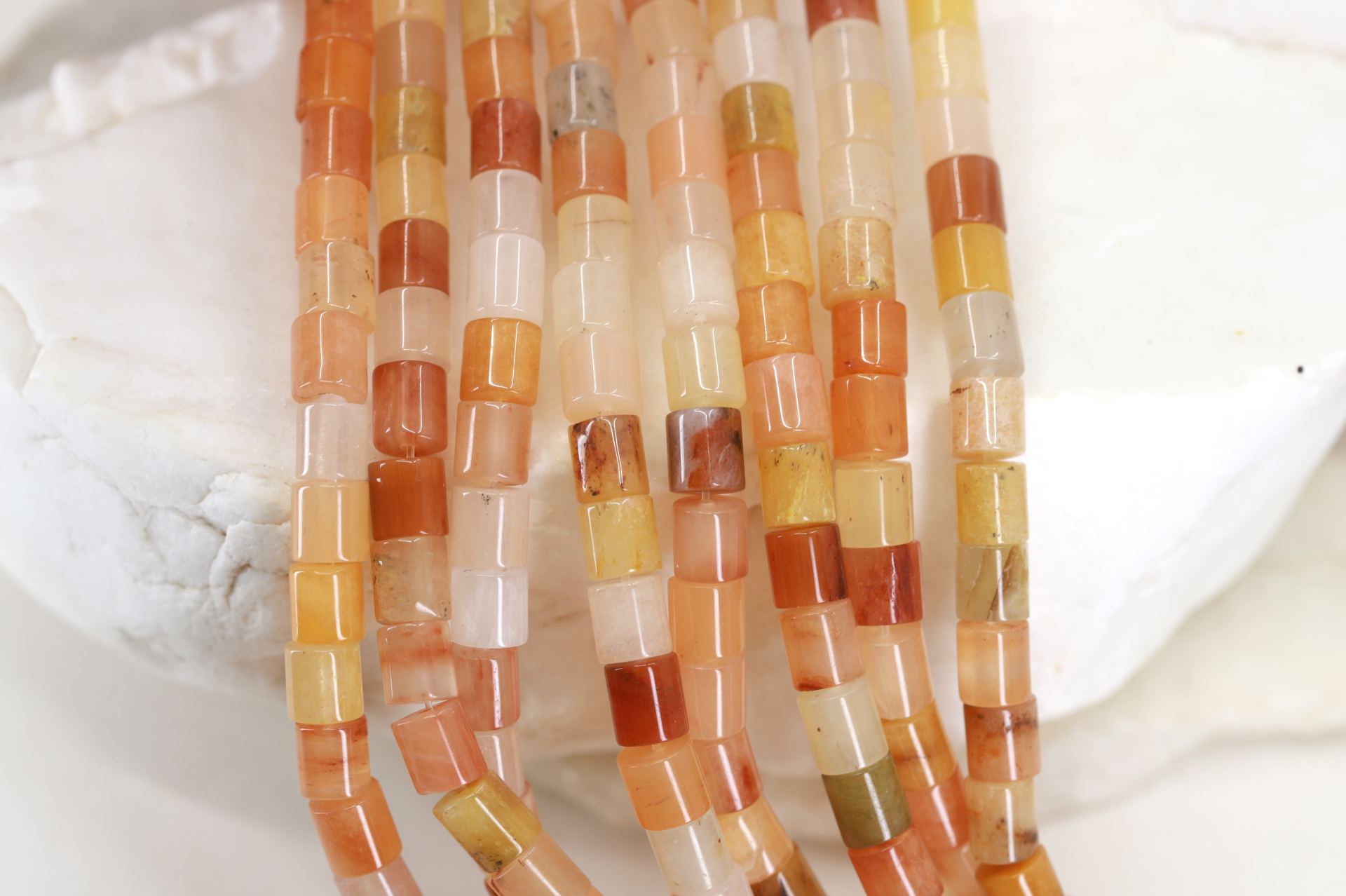 6mm-aventurine-gemstone-jade-barrel-bead