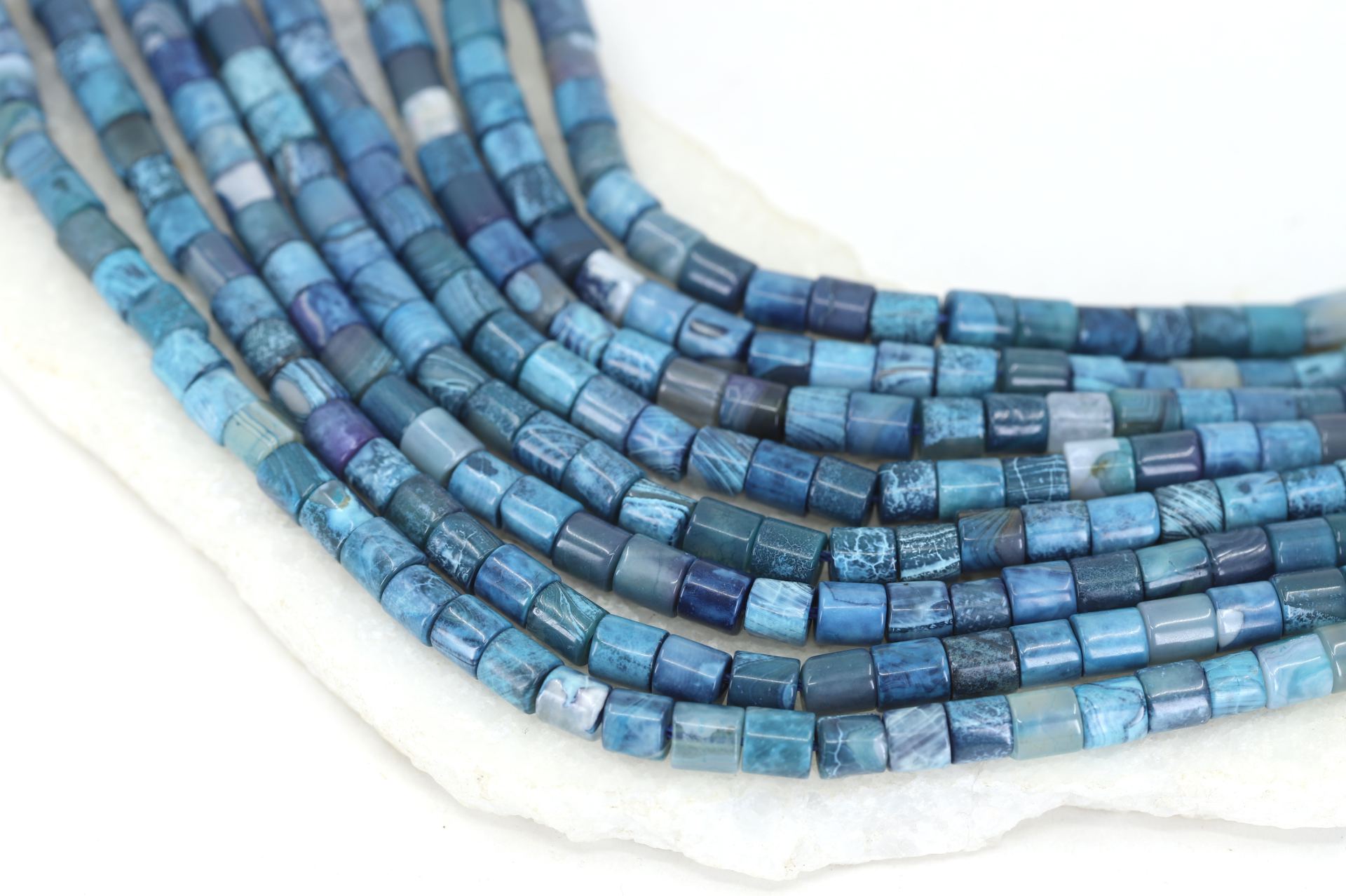 6mm-dark-blue-agate-barrel-cylinder