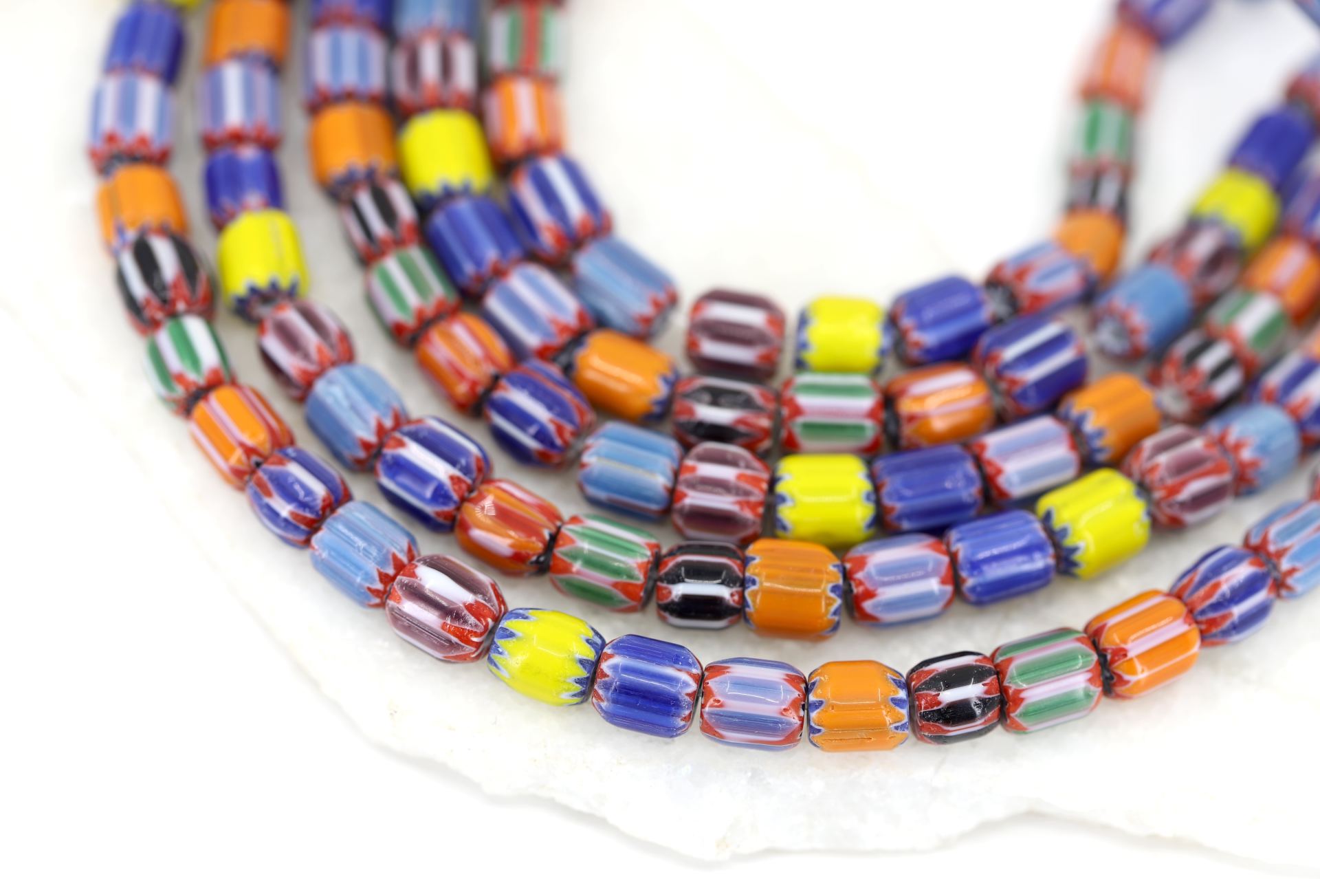 8mm-multicolor-chevron-glass-beads