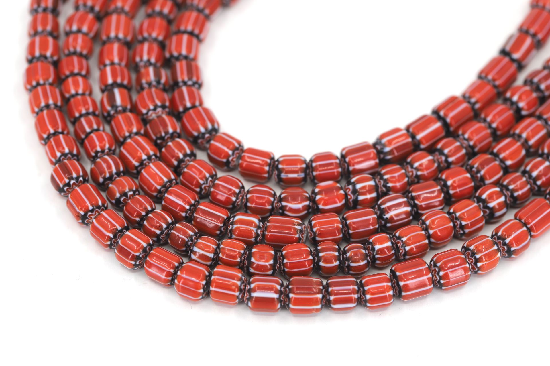 6mm-vintage-red-chevron-glass-beads