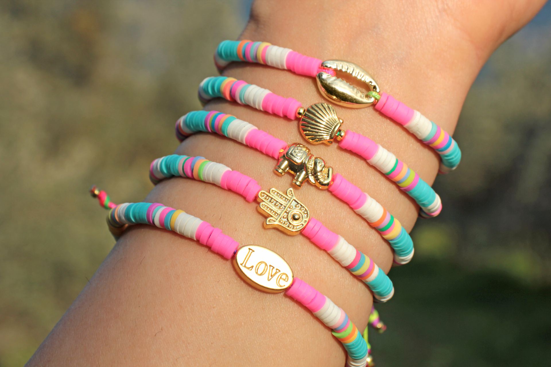 gold-charm-heishi-bracelet