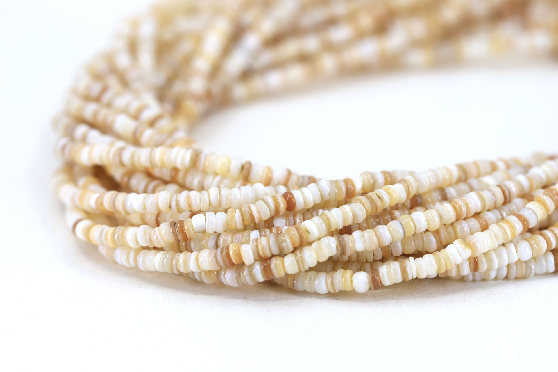 4mm-cream-shell-beads-cchange