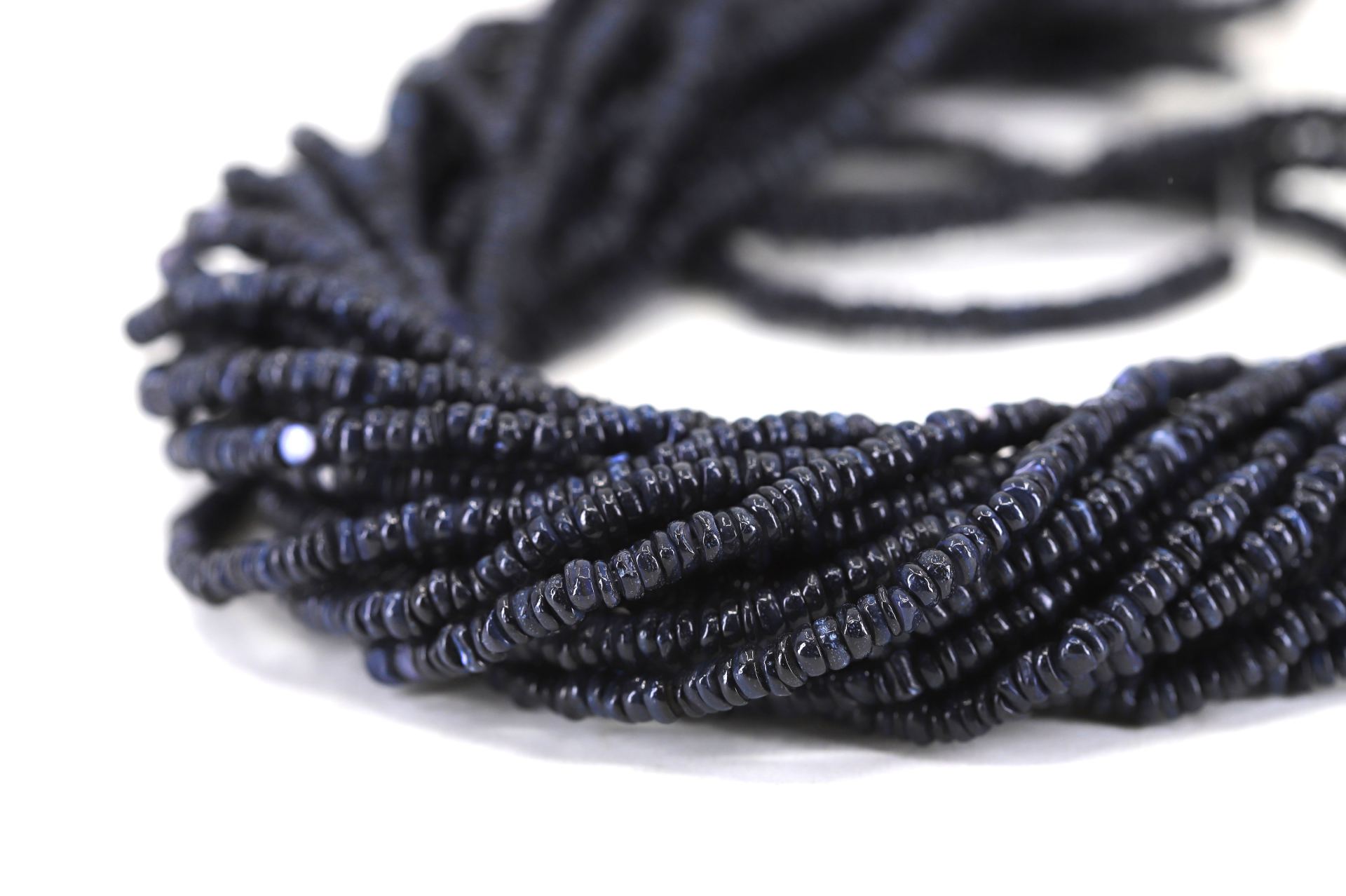 4mm-night-blue-shell-beads-strand