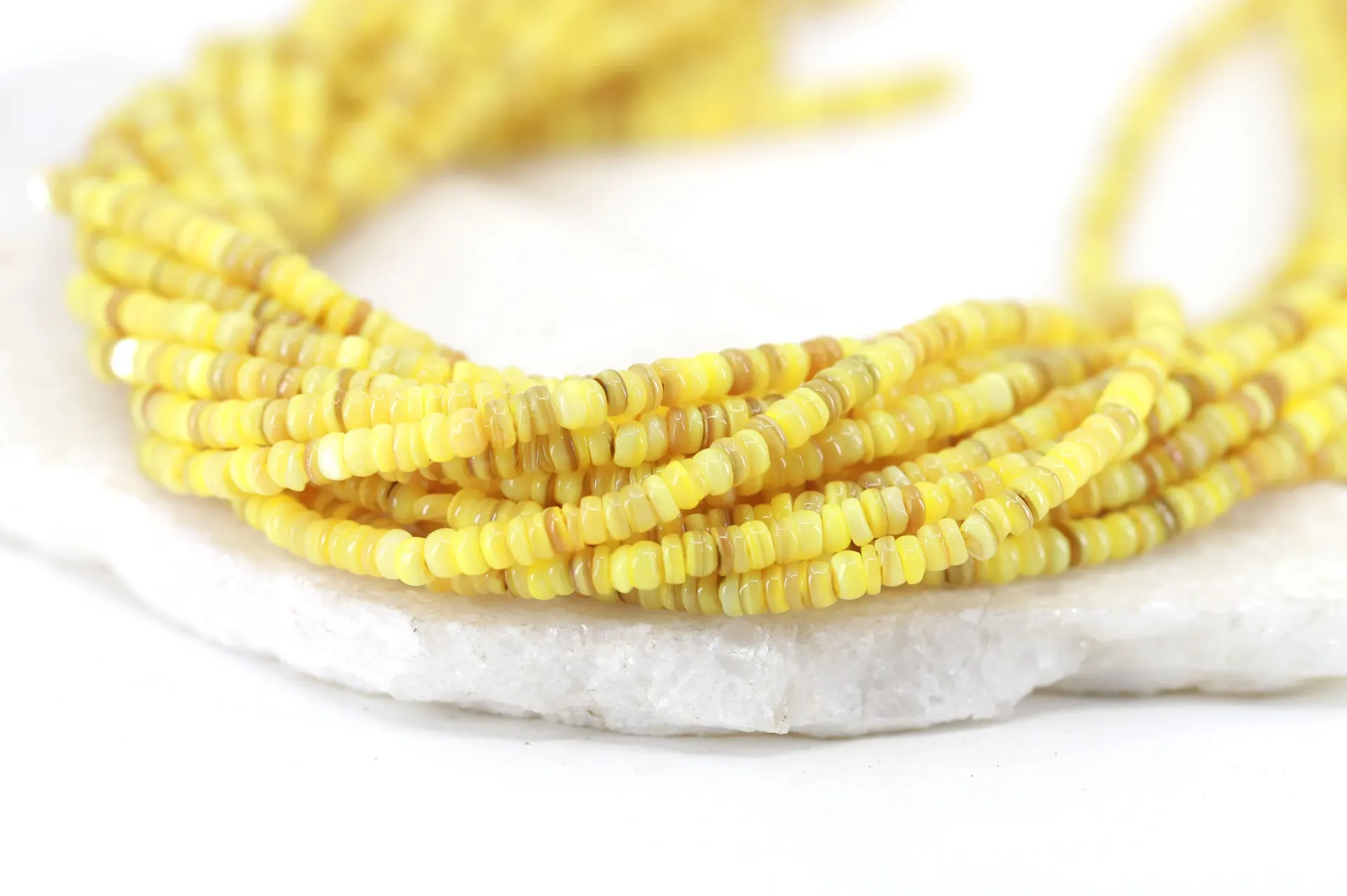 4mm-yellow-natural-shell-beads-strand.