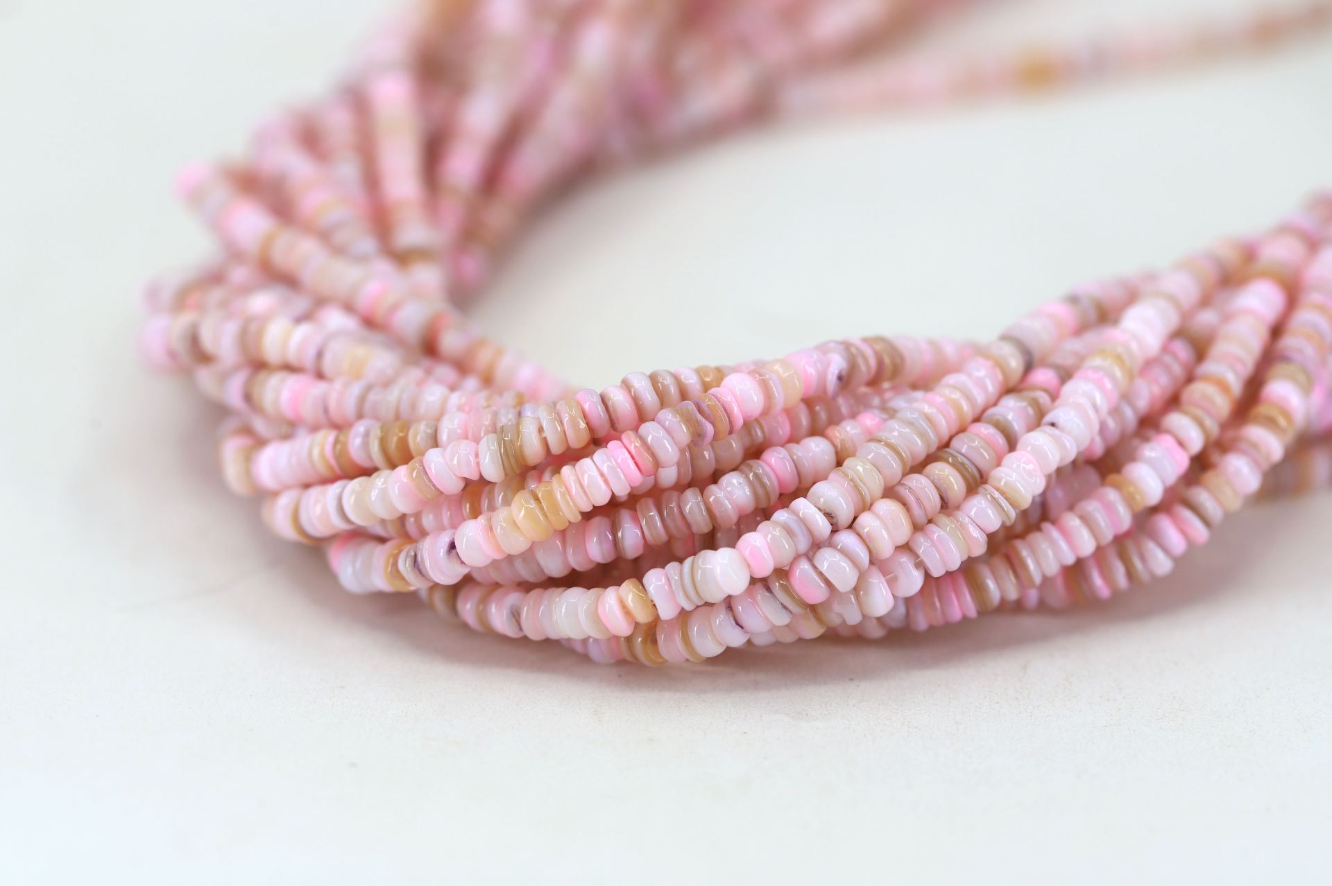 4mm-soft-pink-natural-shell-beads-strand