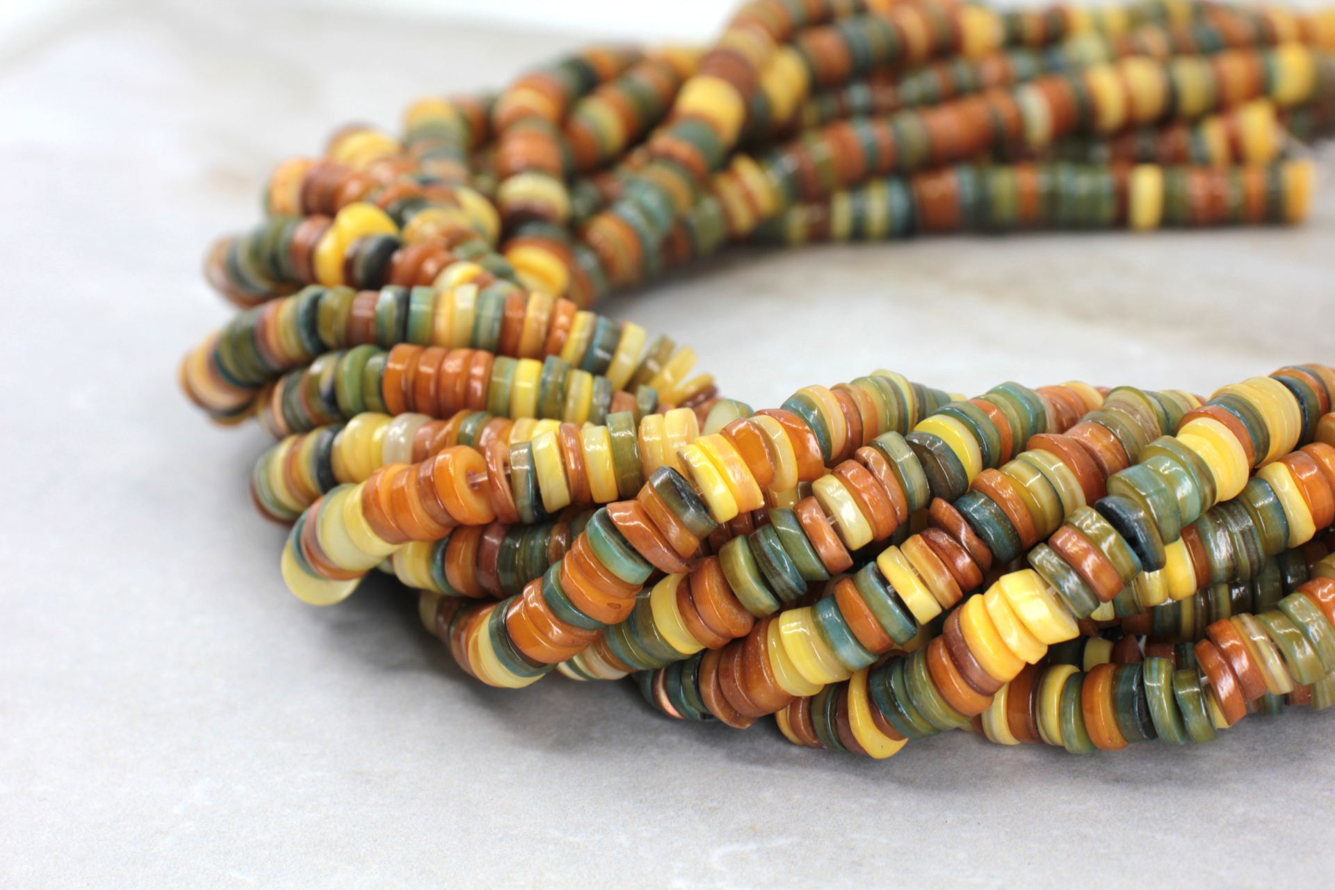 colorful-natural-shell-beads-strand