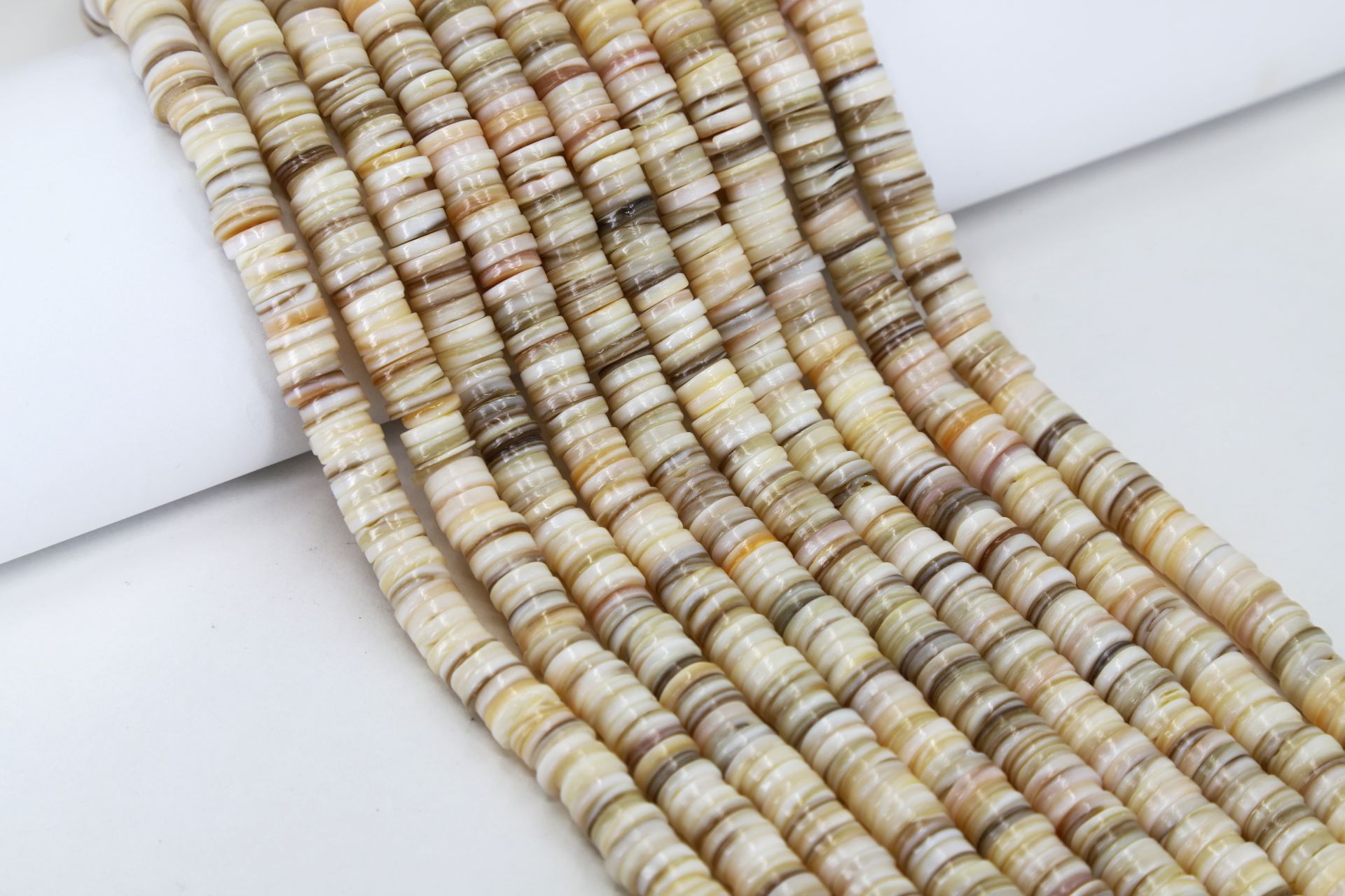 8mm-white-shell-beads-strand-cchange