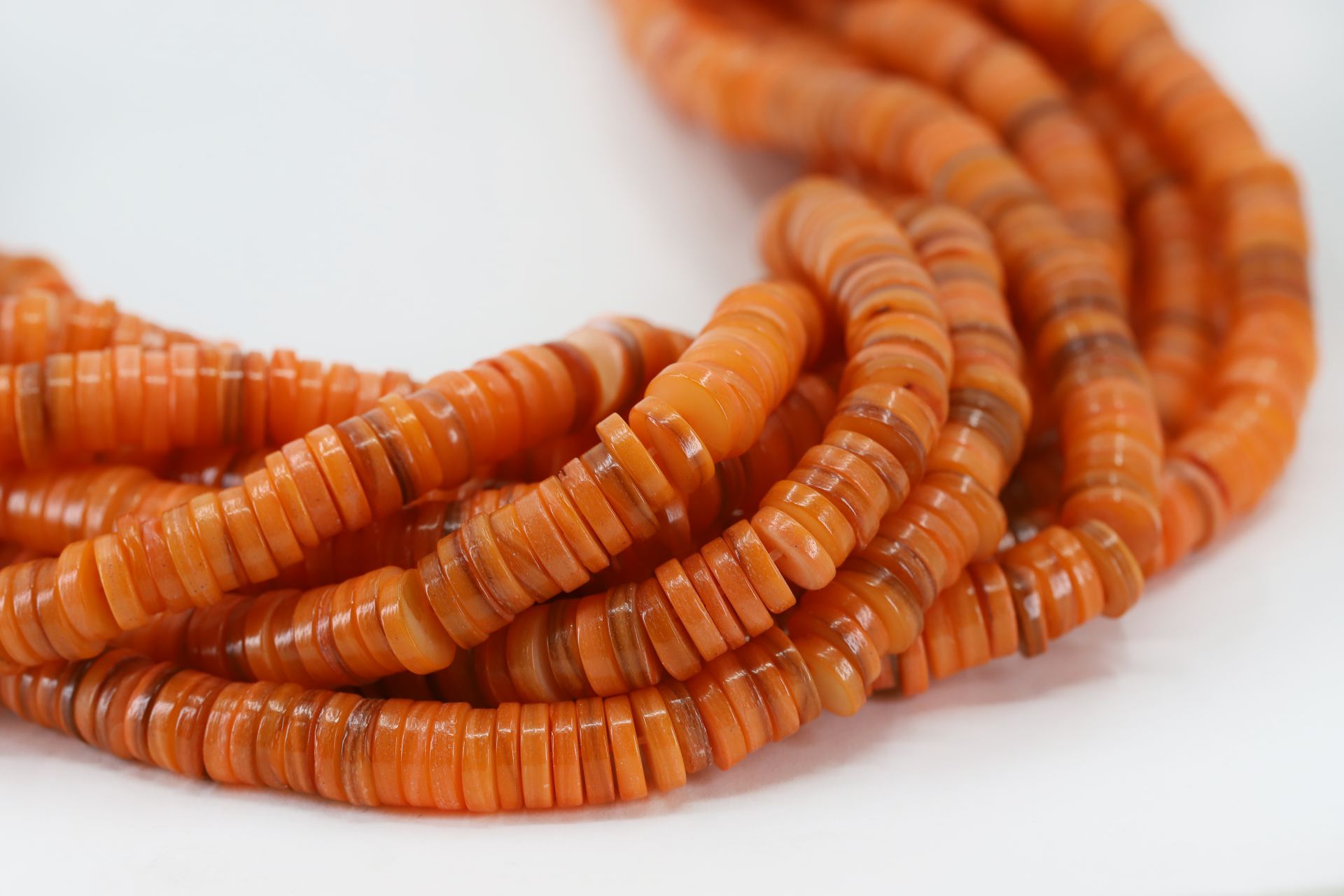 8mm-orange-natural-shell-beads-cchange