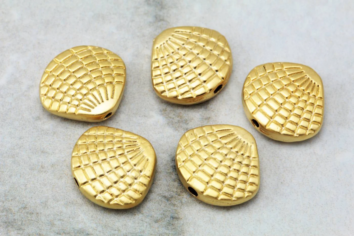 gold-plated-metal-shell-charm-findings.