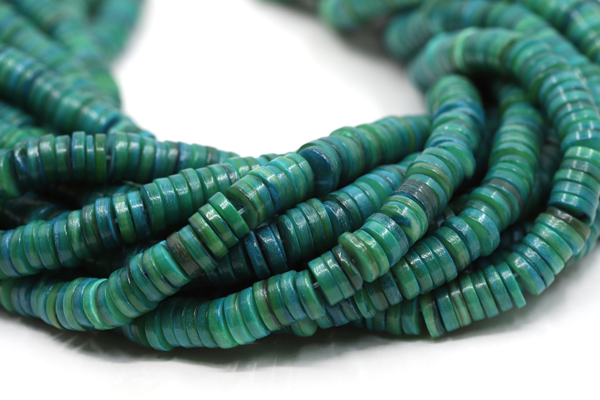 8mm-emerald-green-shell-jewelry-making