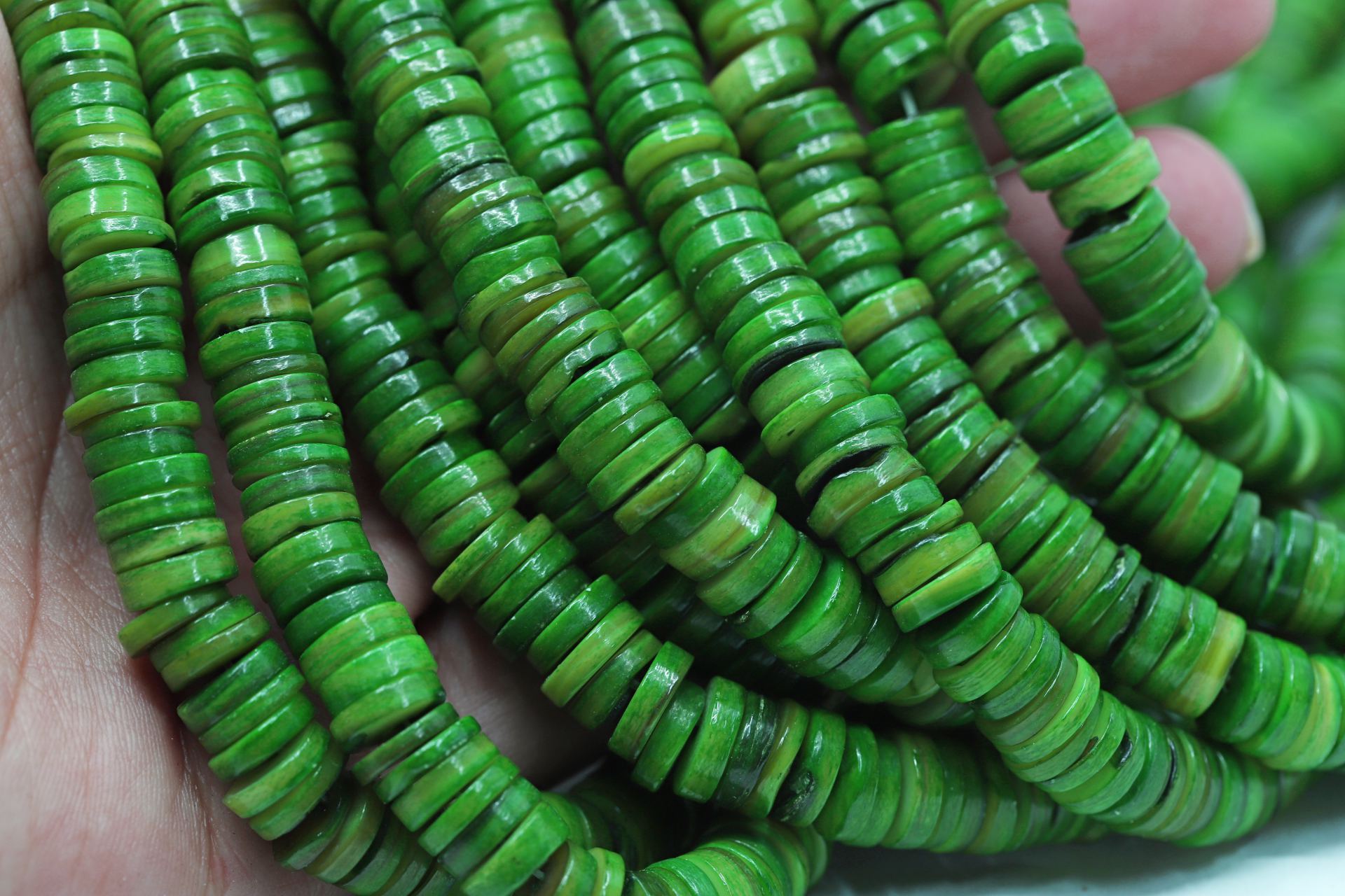 8mm-green-shell-beads-jewelry-making
