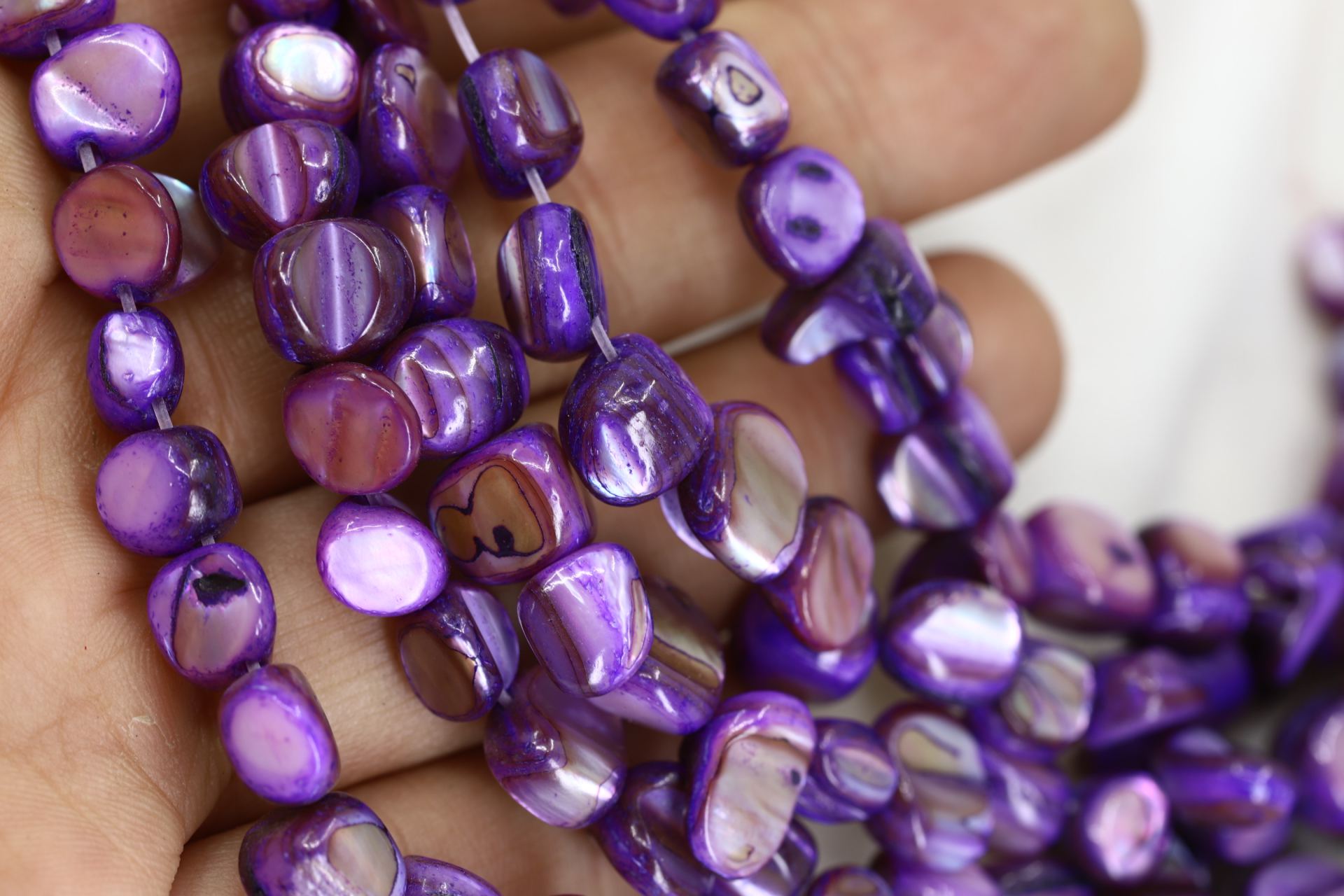 purple-shell-beads-asymmetric-flat-round