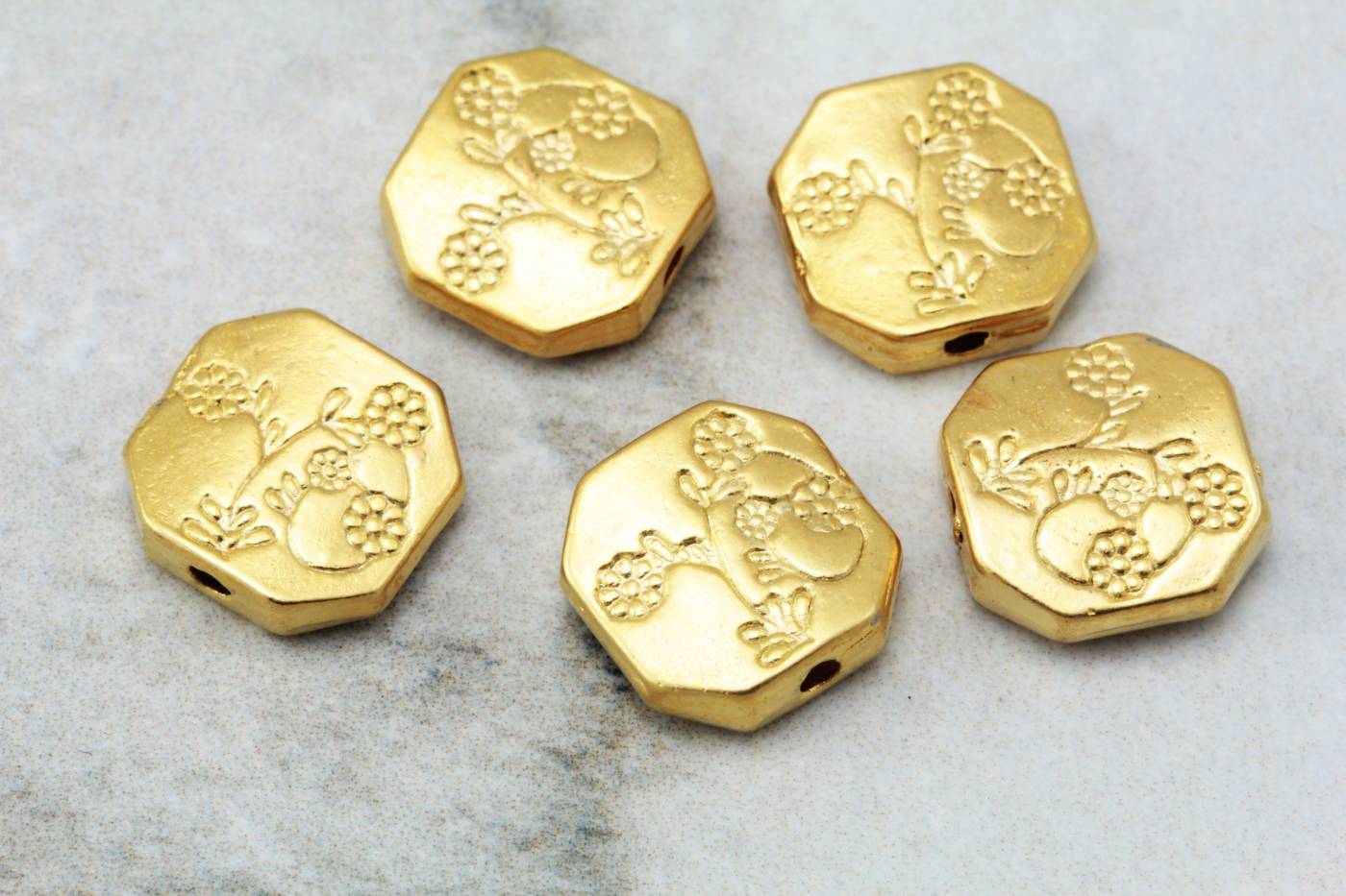 gold-plated-metal-flower-floral-charms