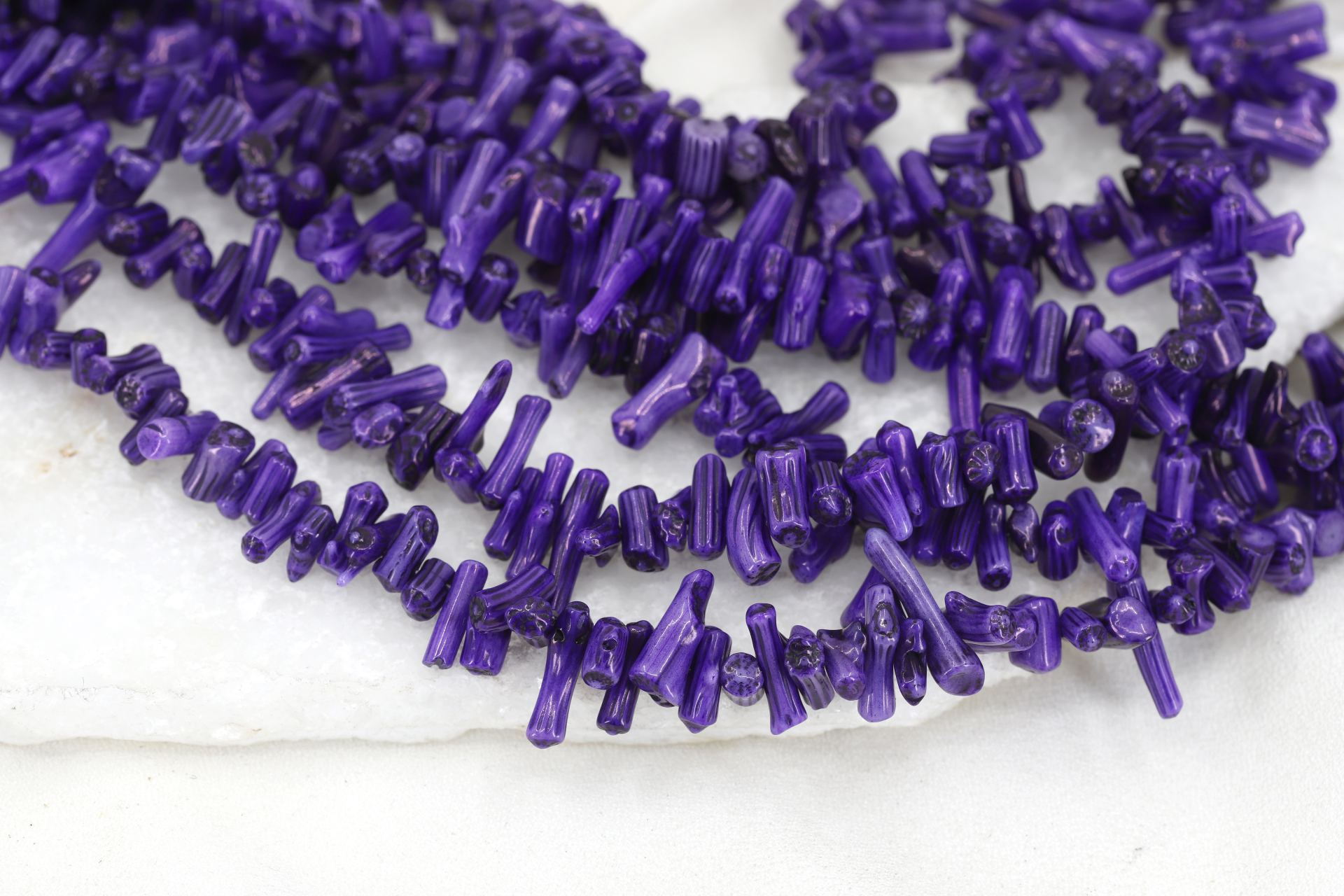 purple-dyed-coral-spike-beads-strand