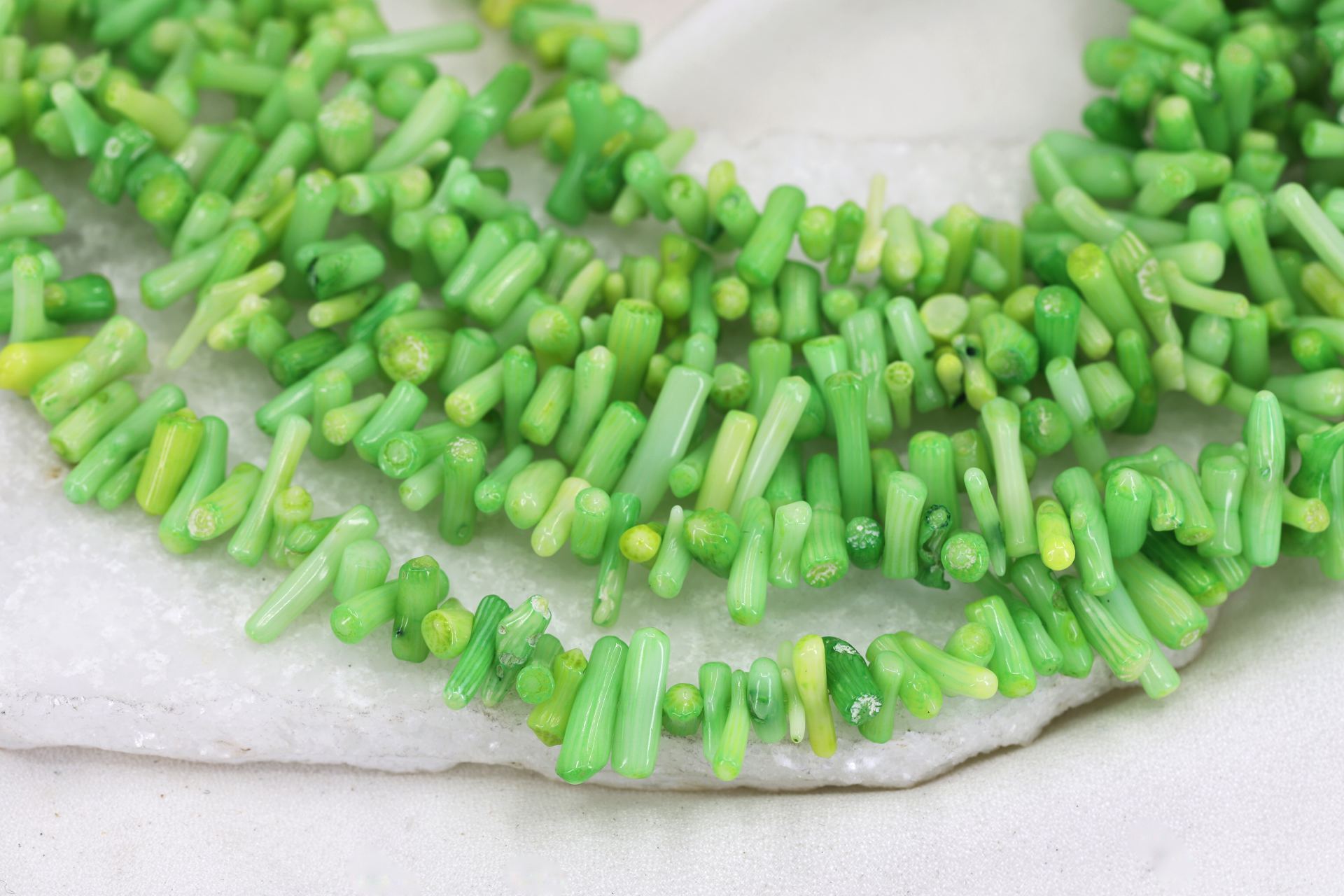 light-green-spike-coral-beads -strand