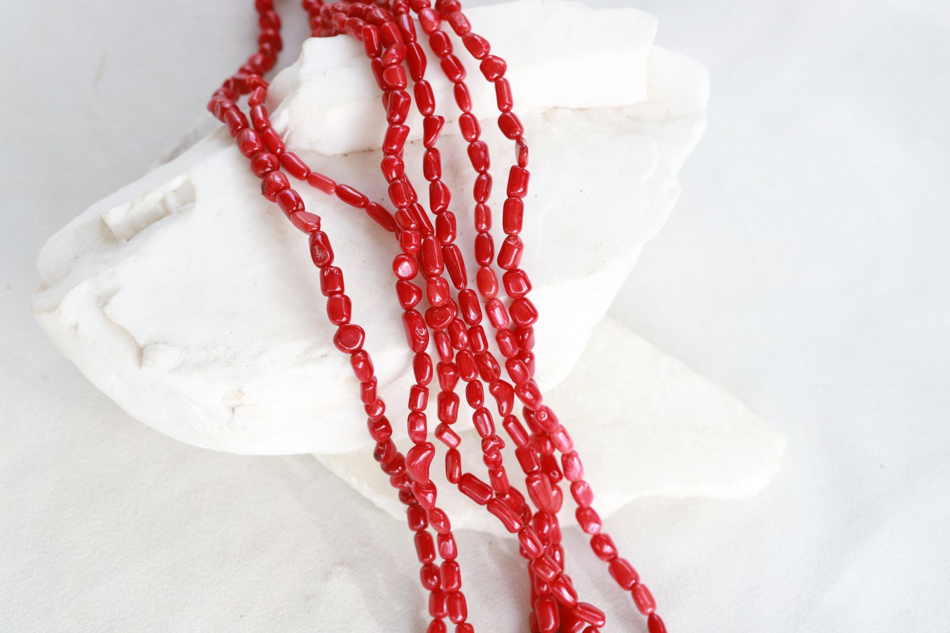 5mm-natural-coral-round-beads-red