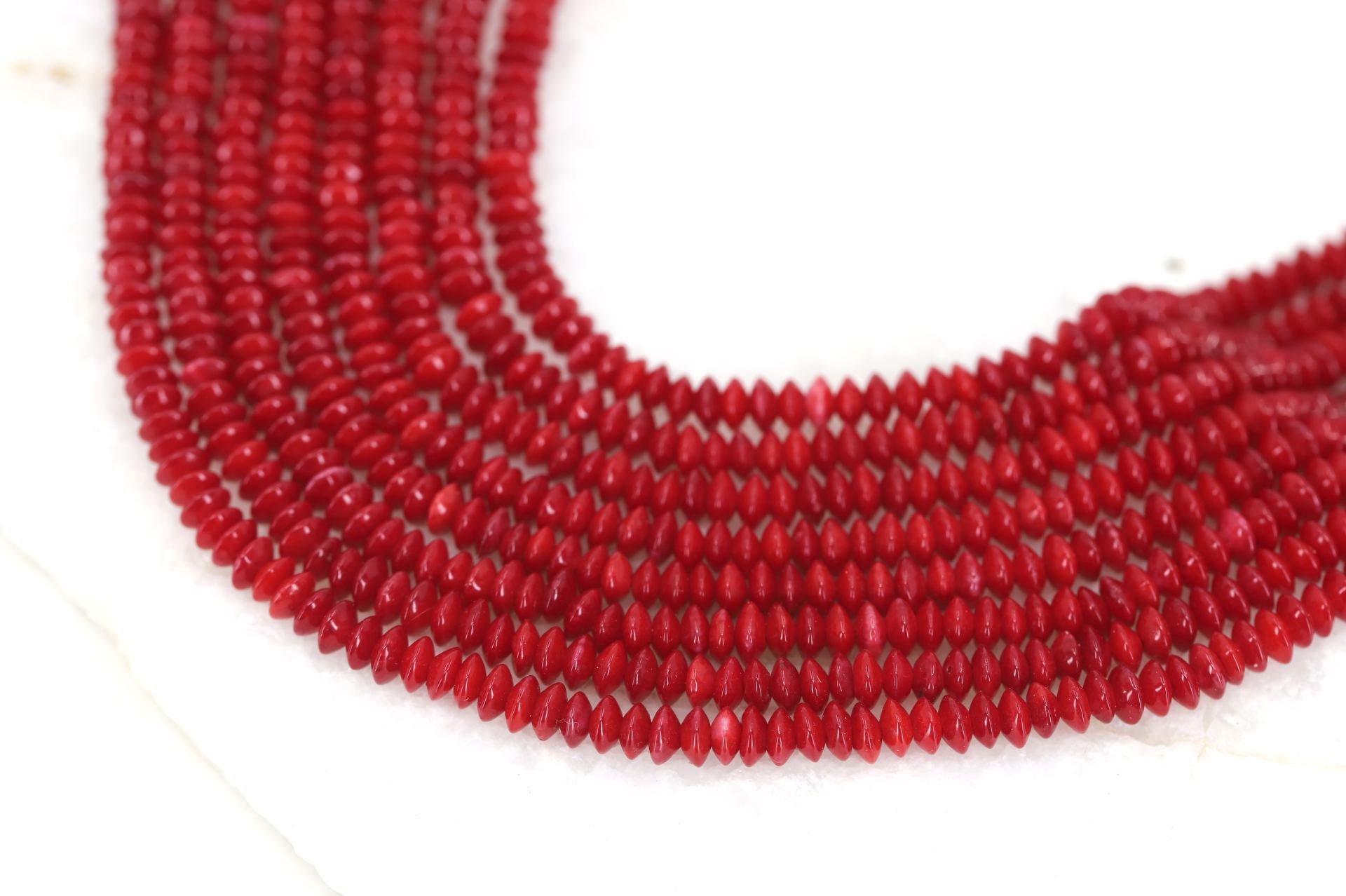 2mm-saucer-red-natural-coral-beads