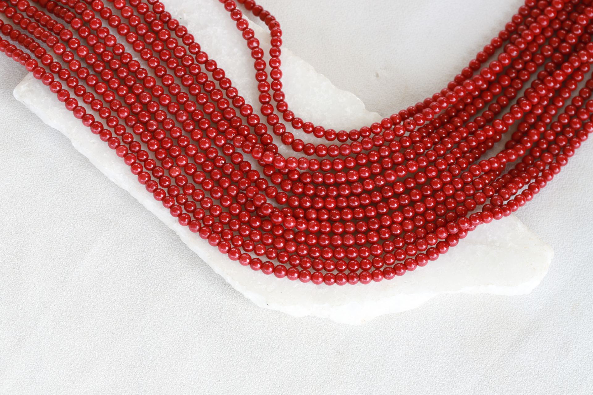 4mm-round-red-natural-coral-beads