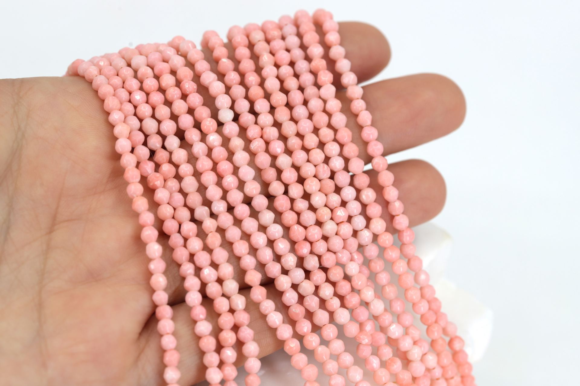 3mm-pink-round-natural-coral-strand