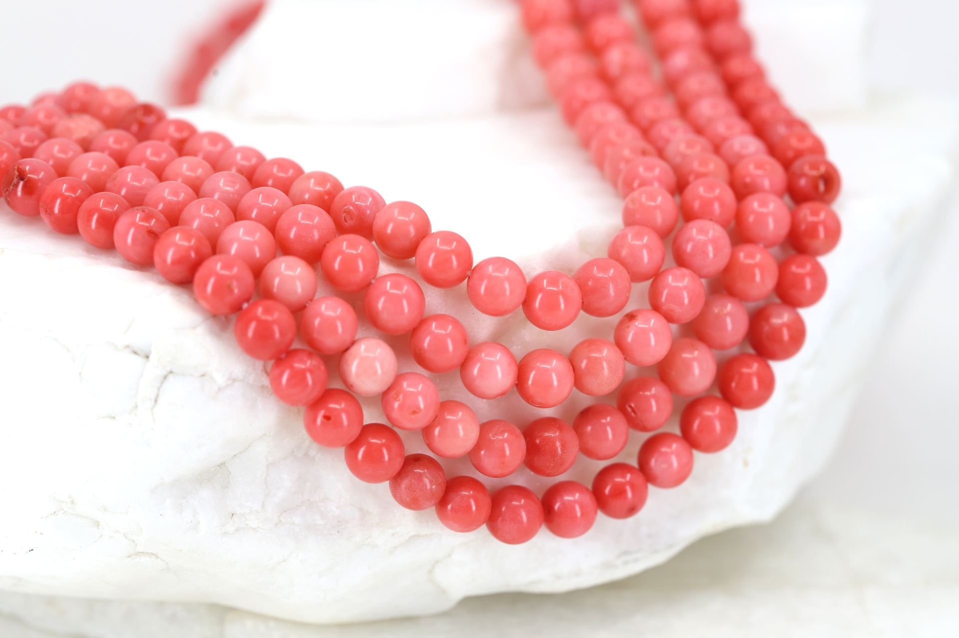 7mm-pink-gemstone-coral-beads-strand