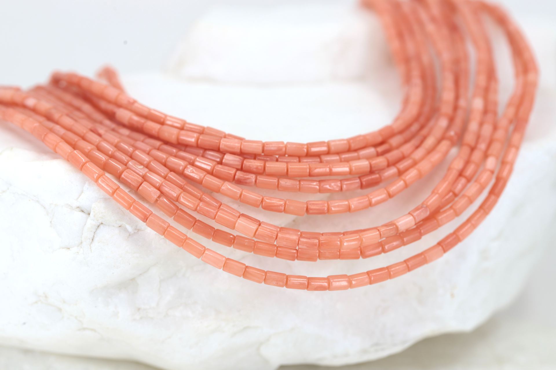 4mm-mini-tube-pink-coral-strand