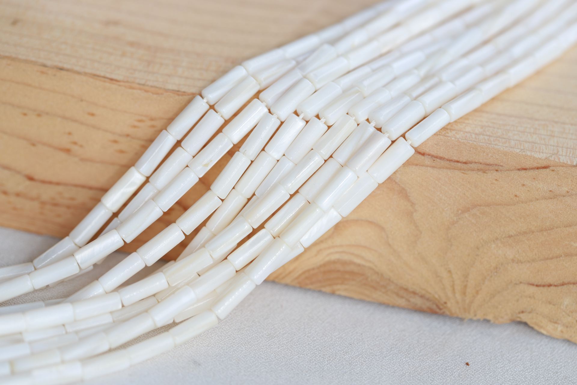 4mm-tube-white-natural-coral-beads