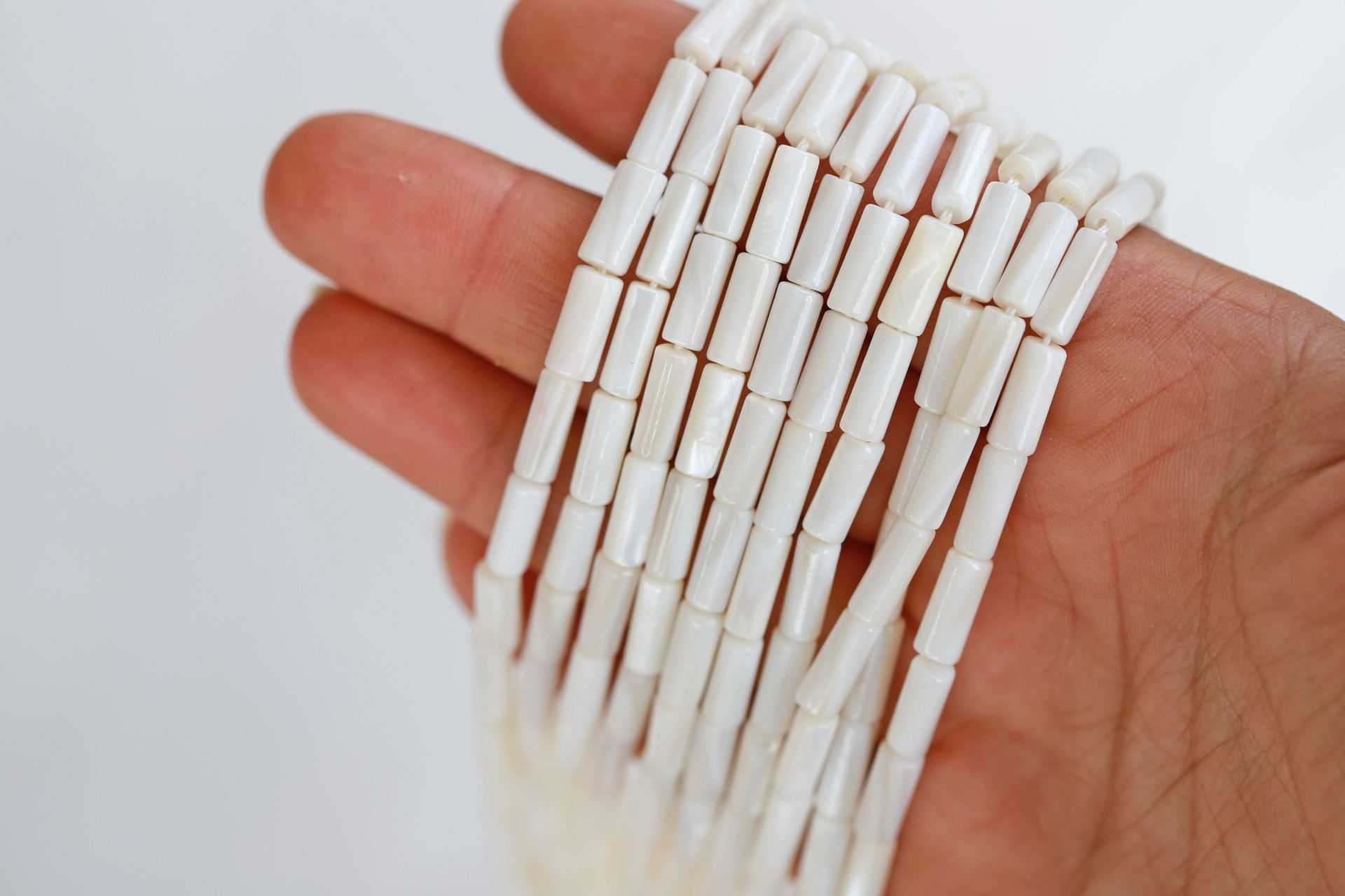 10mm-tube-white-natural-coral-strand