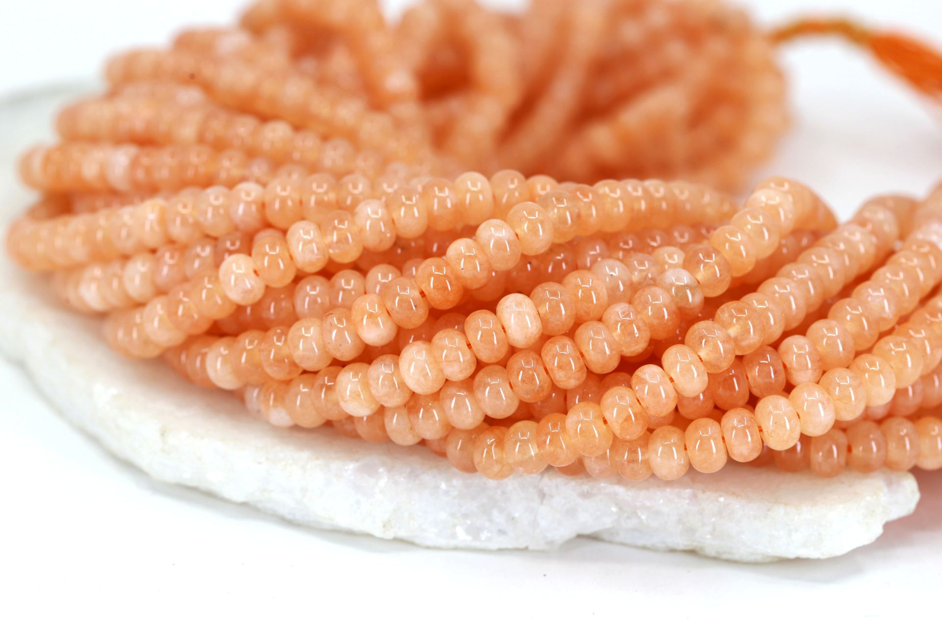 4x6mm-orange-jade-bead-strand