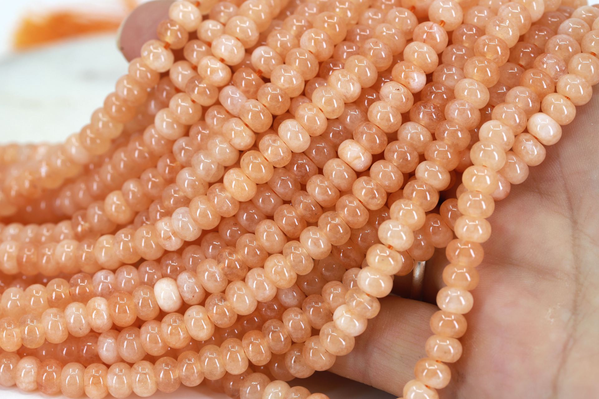 4x6mm-orange-jade-rondelle-strand