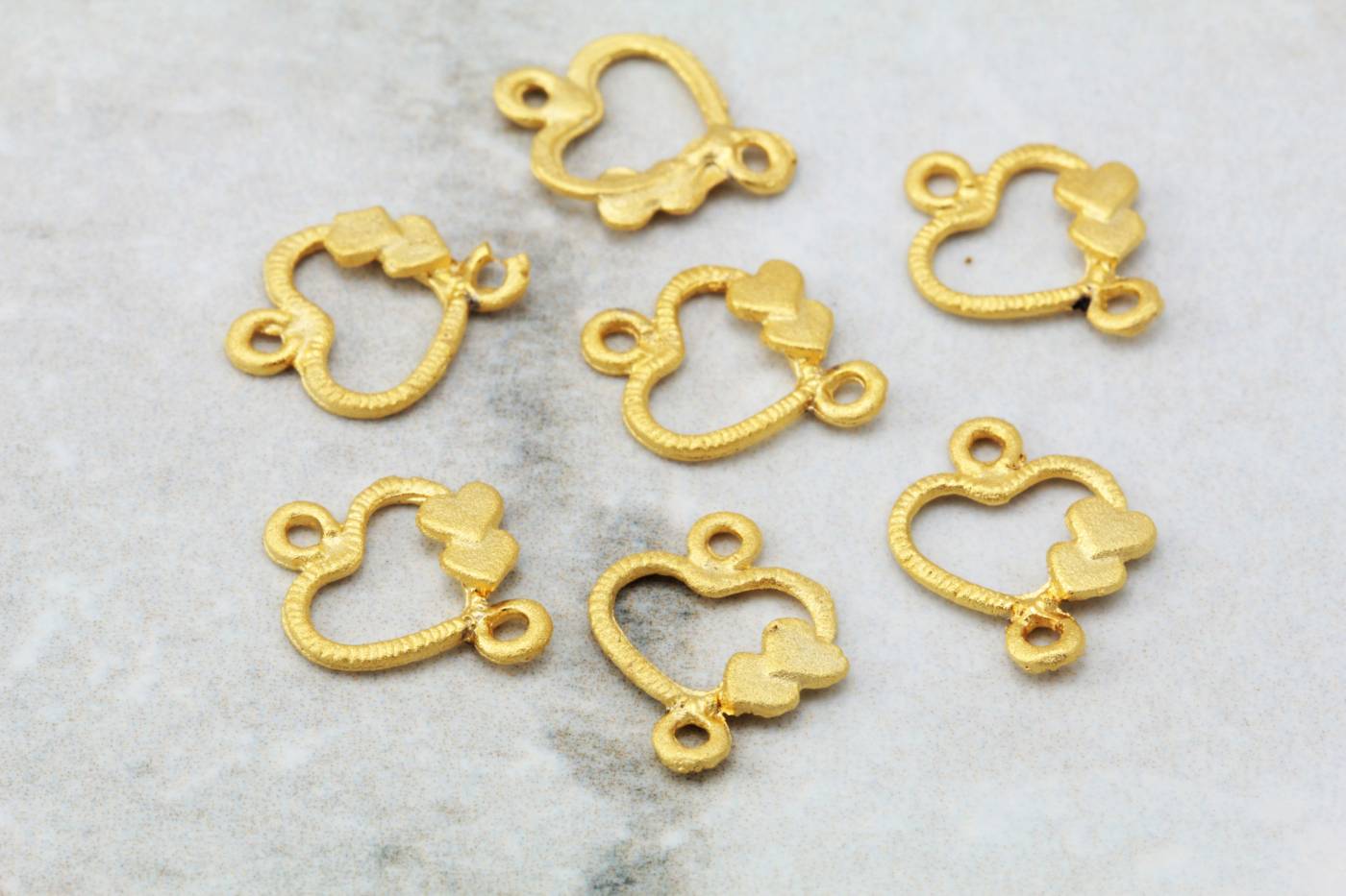 gold-tiny-small-heart-charm-pendant