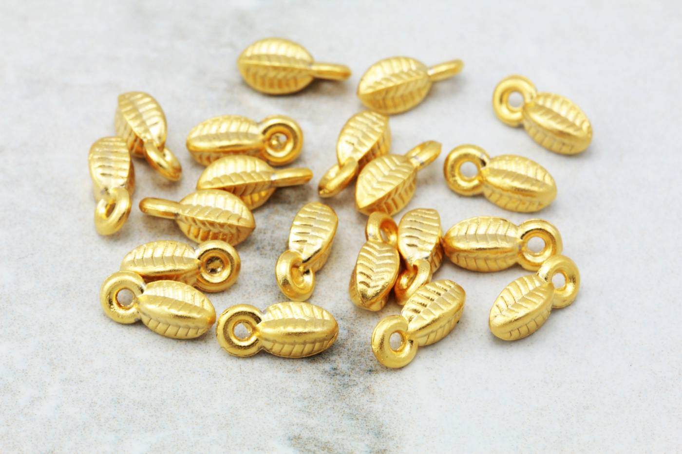 gold-plated-mini-leaf-pendant-charms