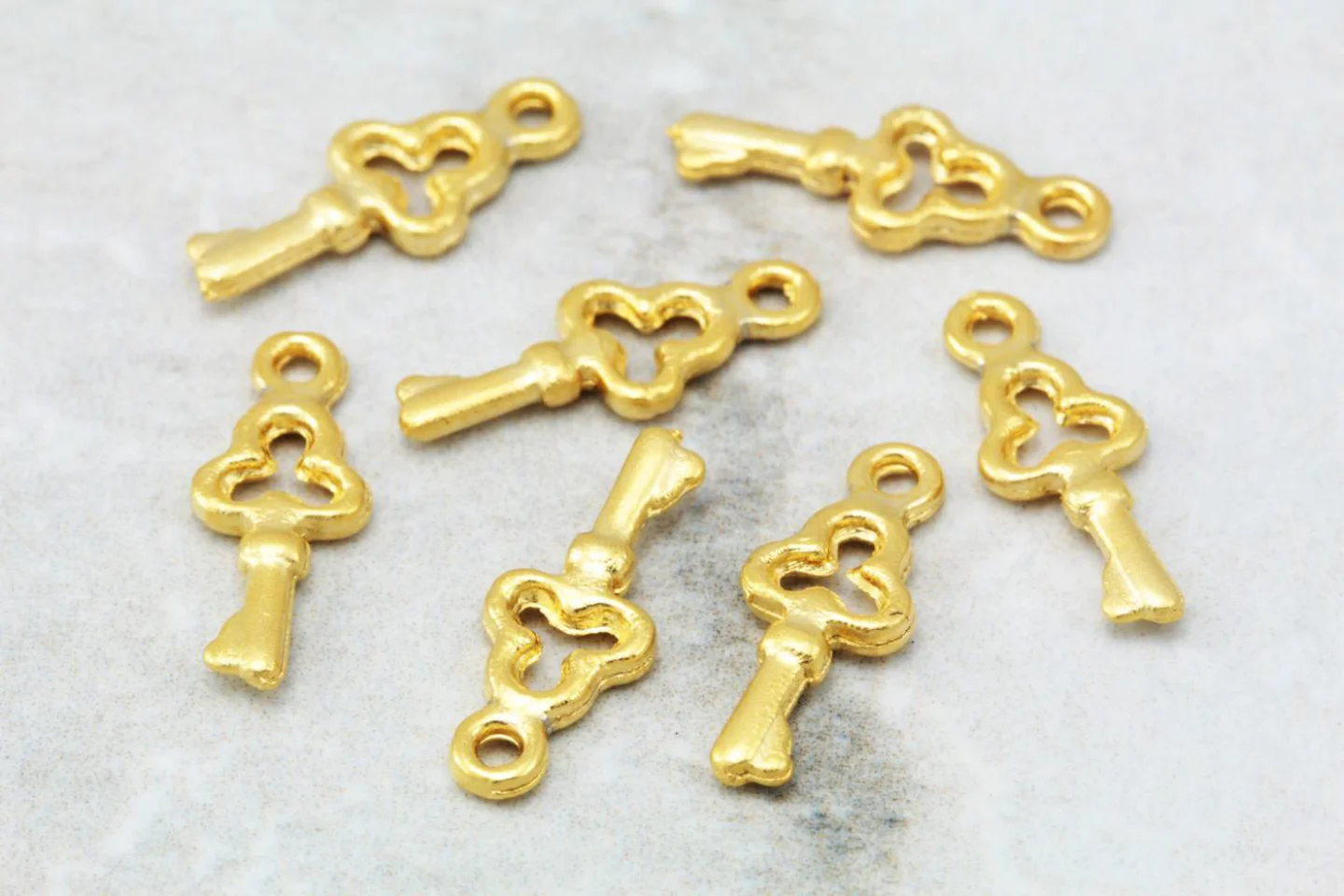 gold-findings-for-jewelry-in-europe.