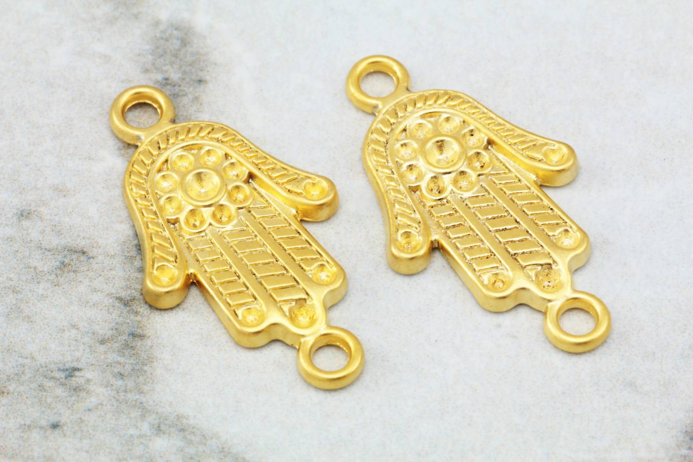 gold-plated-jewelry-hamsa-charm-findings