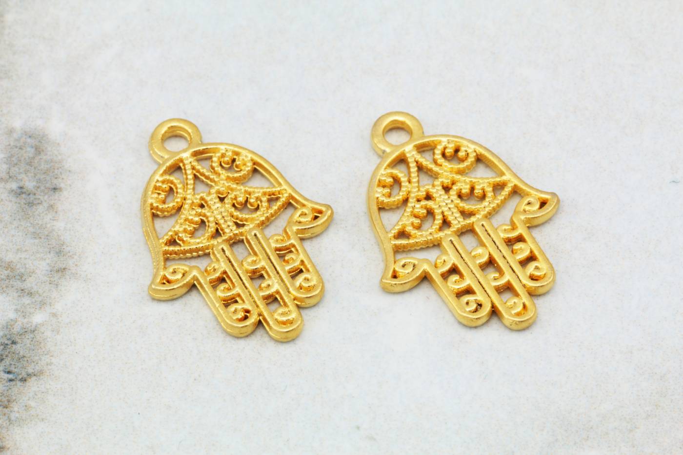 gold-plate-metal-filigree-hamsa-pendants
