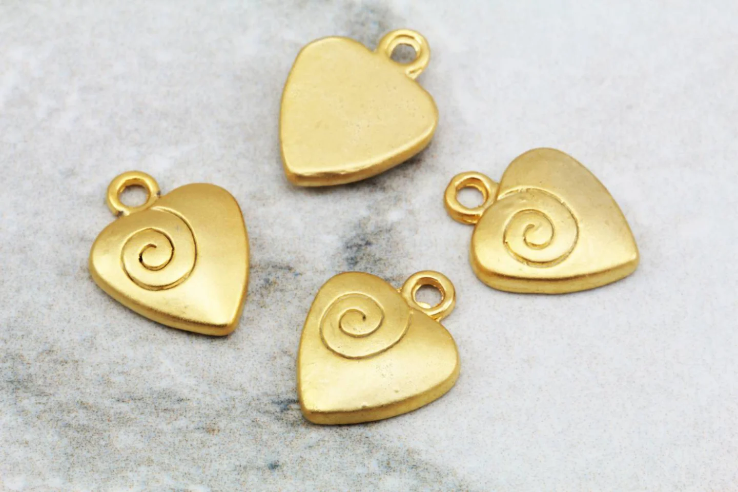 gold-flat-heart-pendants-cchange-jewelry.