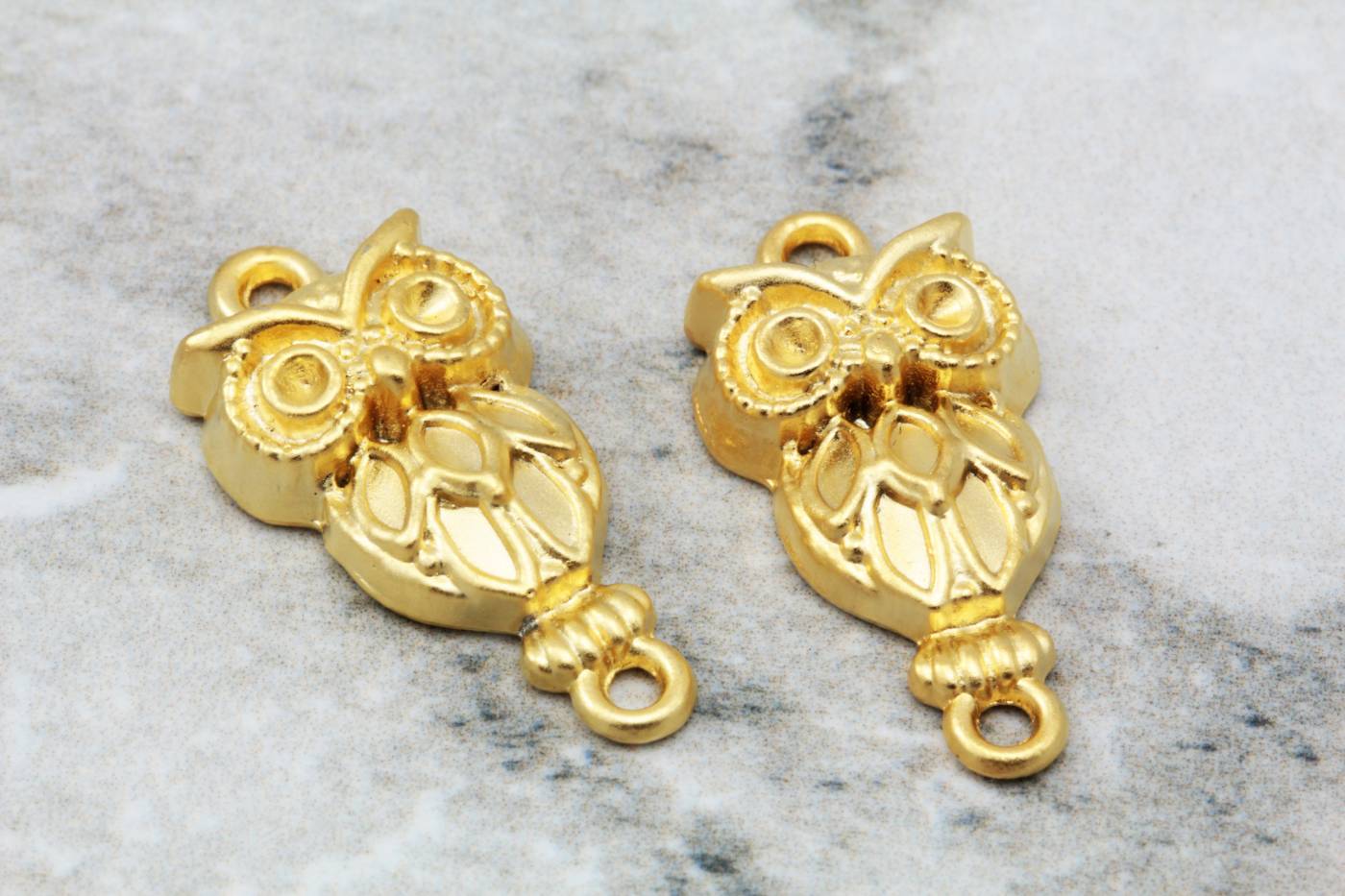 gold-plated-big-metal-owl-pendant-charms
