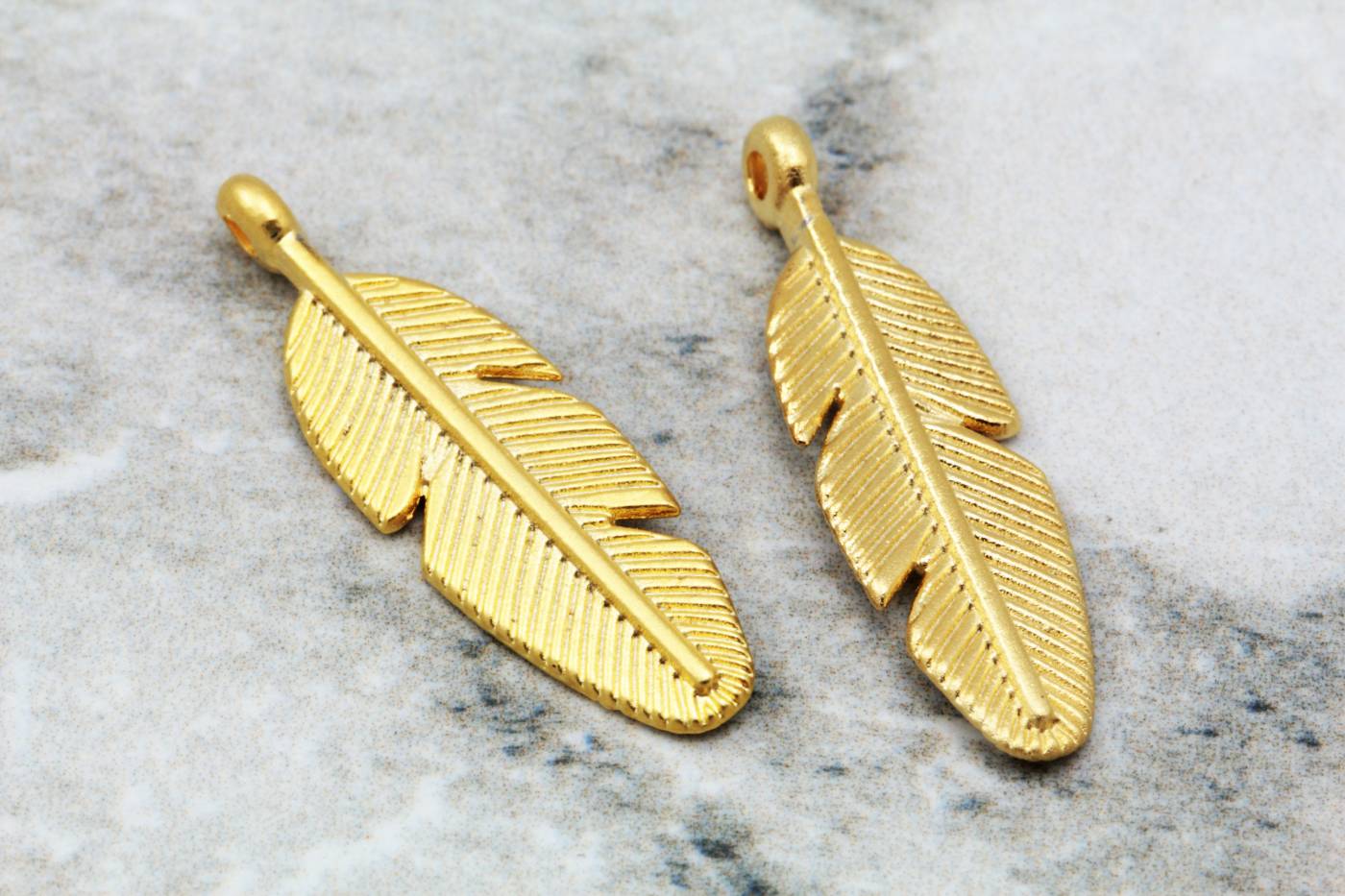 gold-plated-feather-jewelry-pendant