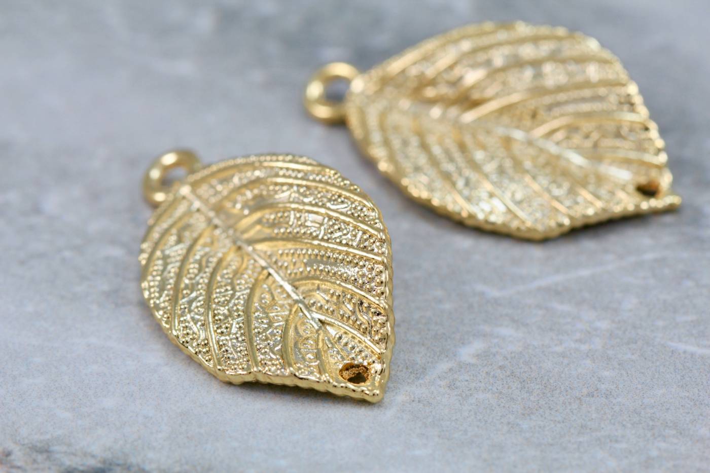 33mm Gold Leaf Pendants / GPY-231a - Gold Findings