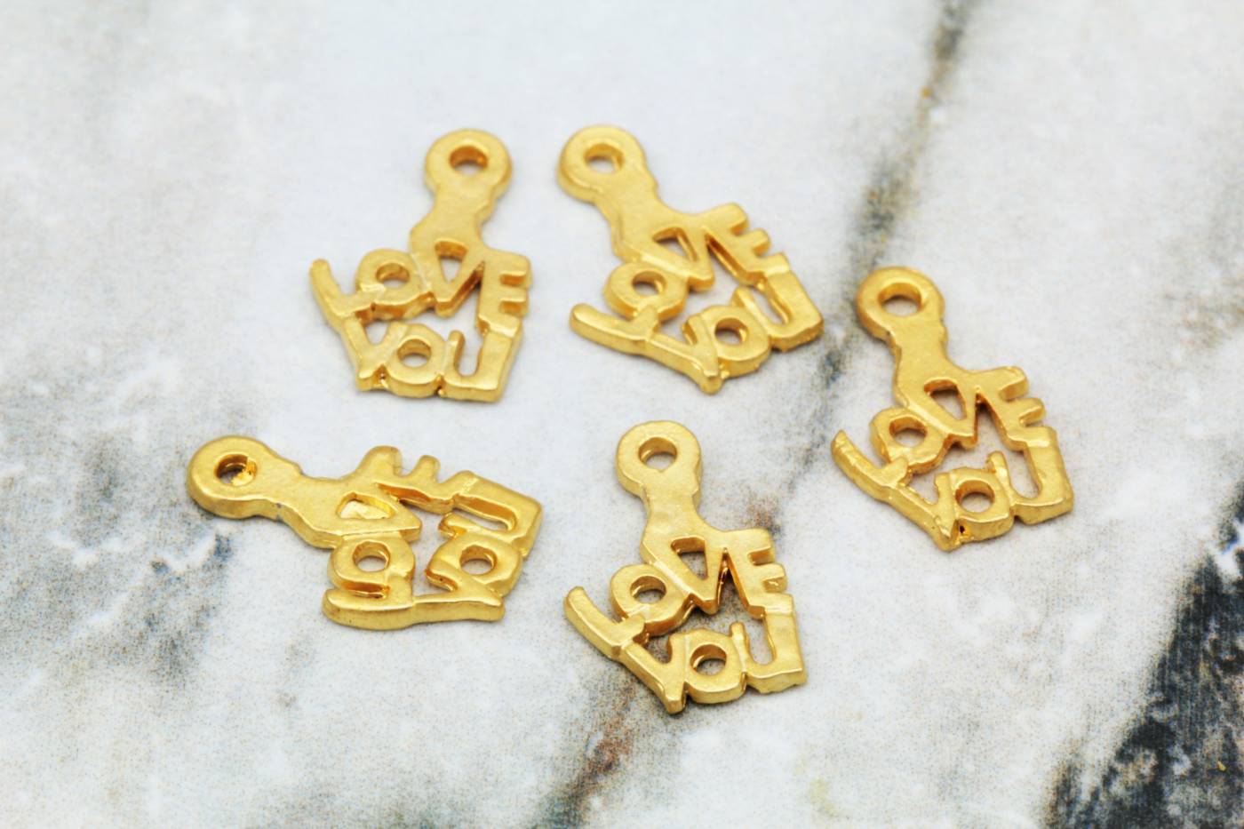 gold-metal-love-you-jewelry-pendants