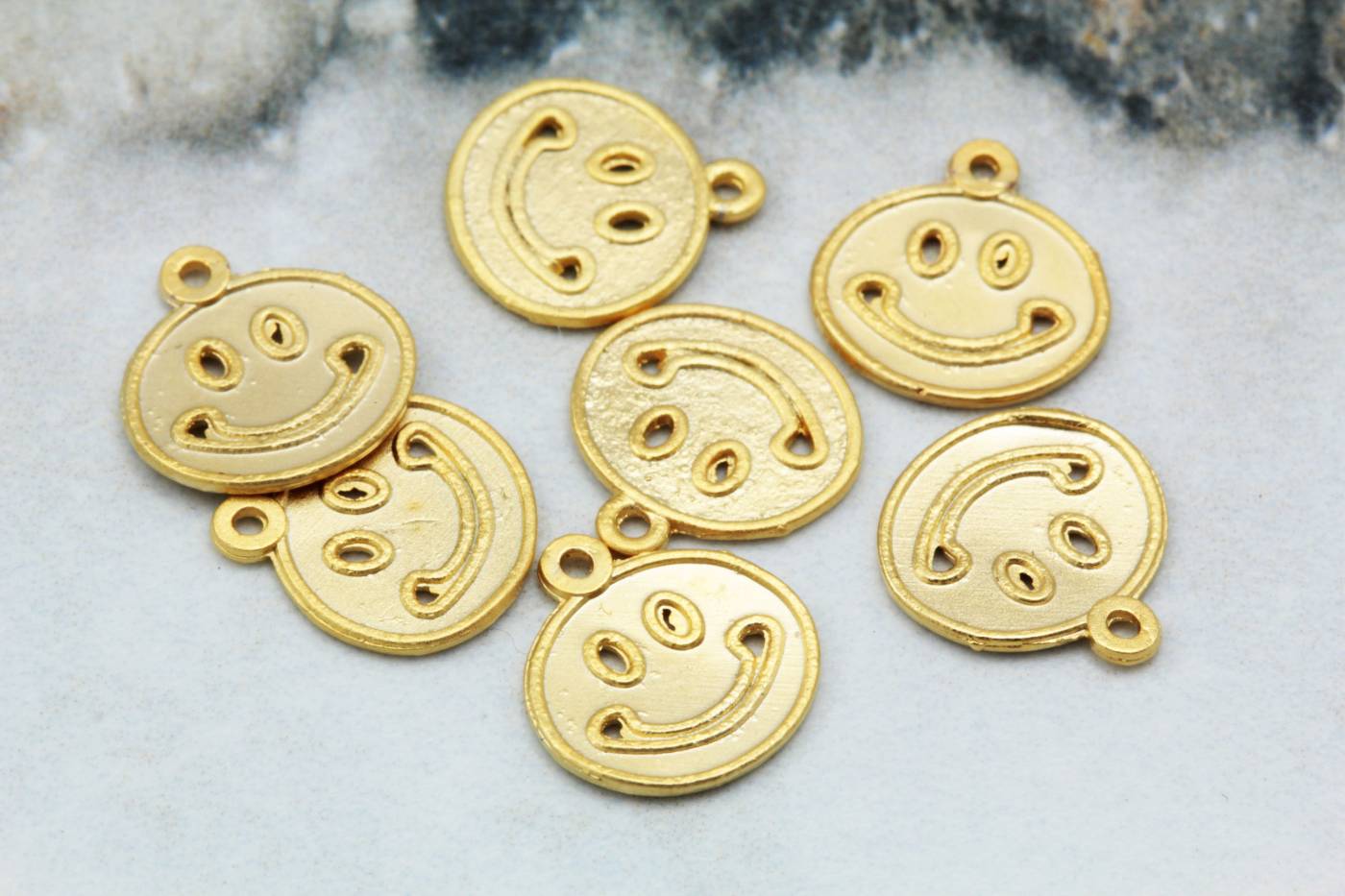 gold-plated-smile-jewelry-pendant-charms