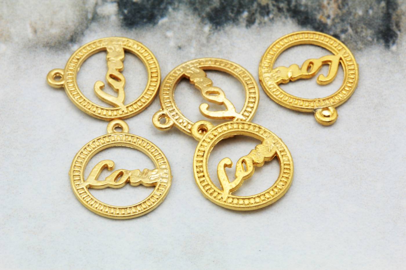 gold-metal-love-jewelry-pendant-charms
