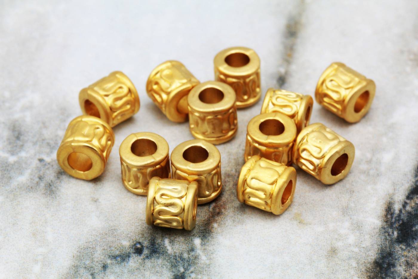 gold-plate-metal-5mm-barrel-spacer-beads