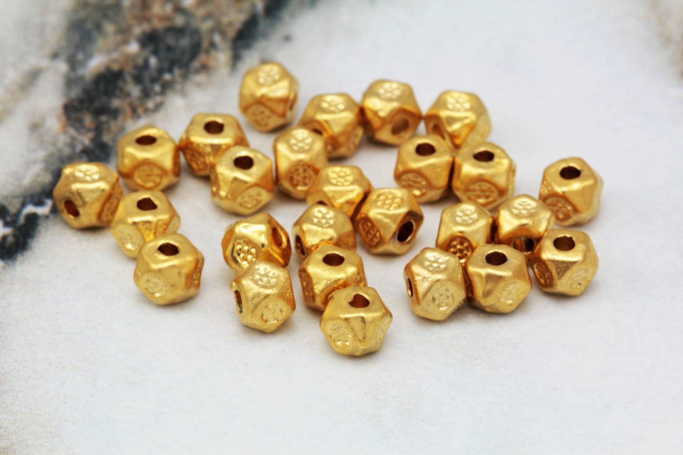 4mm-metal-mini-gold-cube-spacer-beads