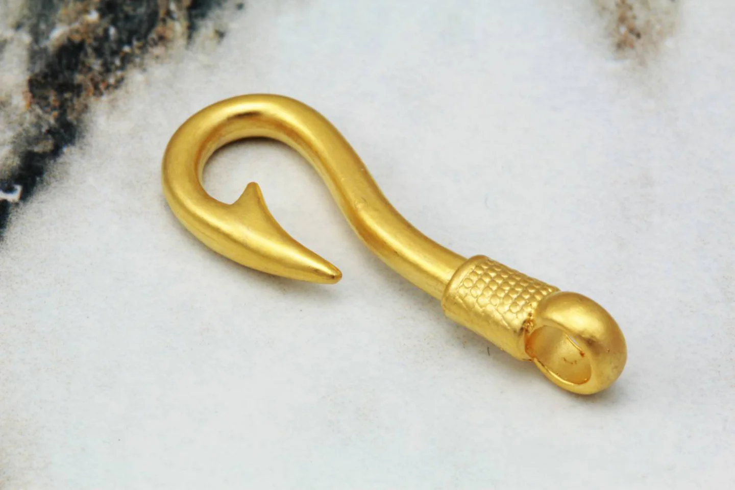 gold-fish-hook-end-leather-clasp-finding.