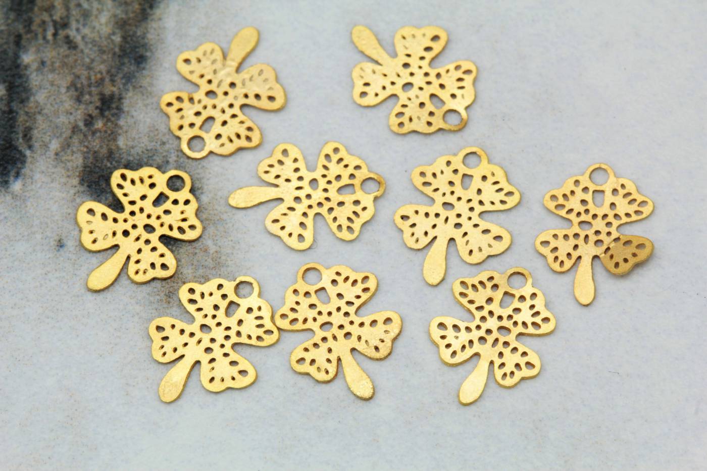 gold-brass-clover-floral-tiny-pendants