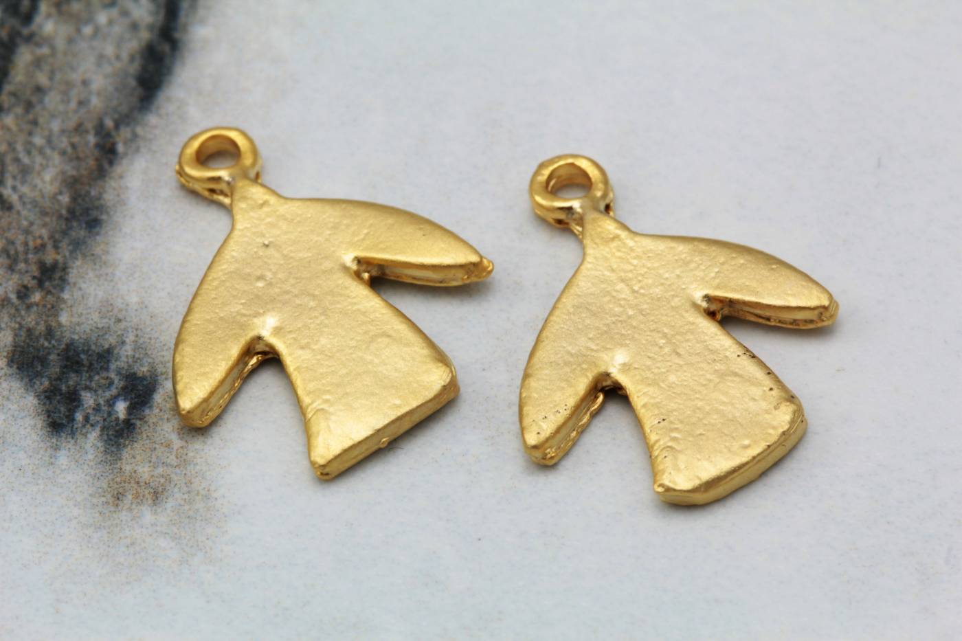 gold-plated-metal-bird-pendants