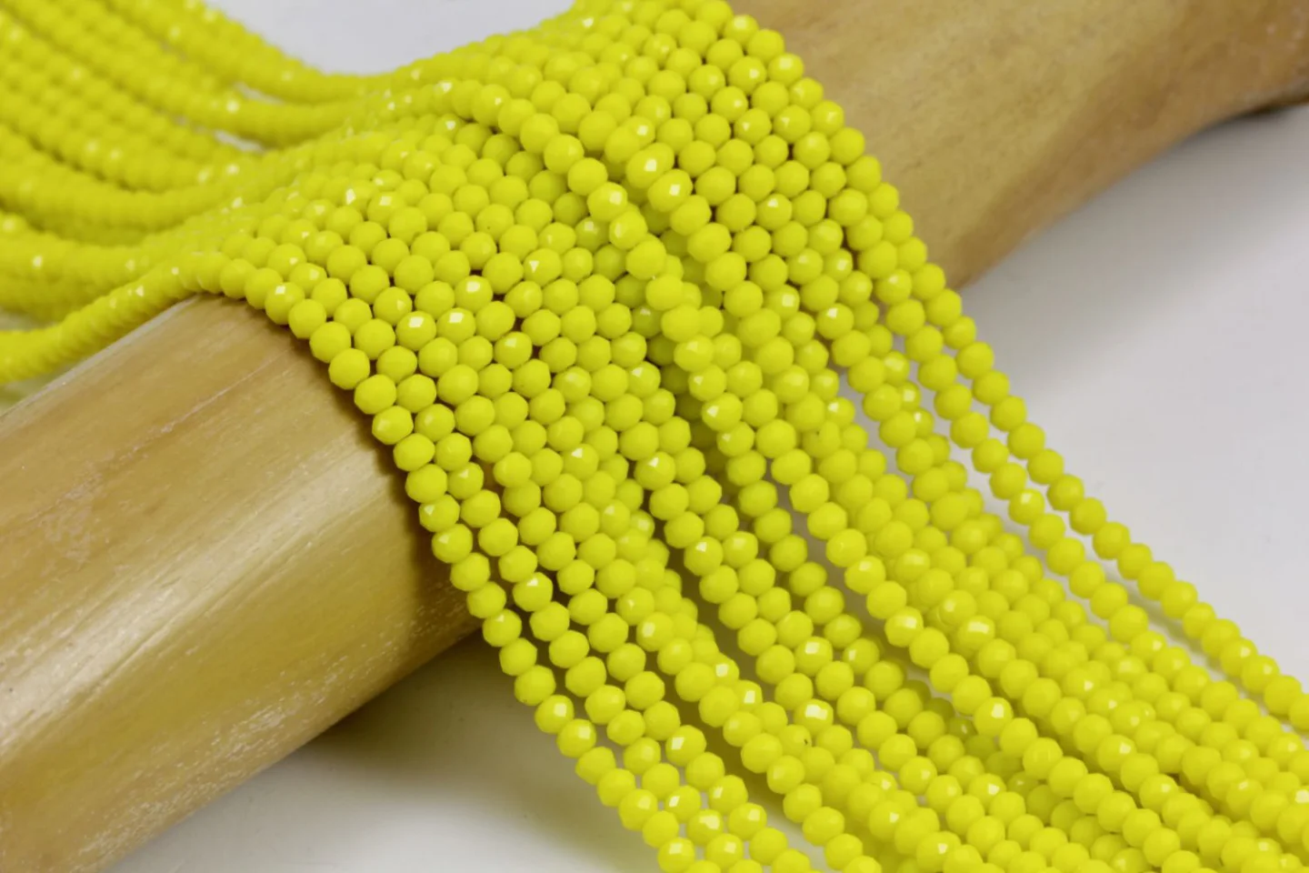 2mm-neon-yellow-crystal-glass-beads.