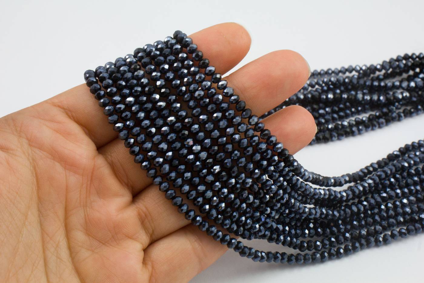 3mm-anthracite-crystal-glass-beads