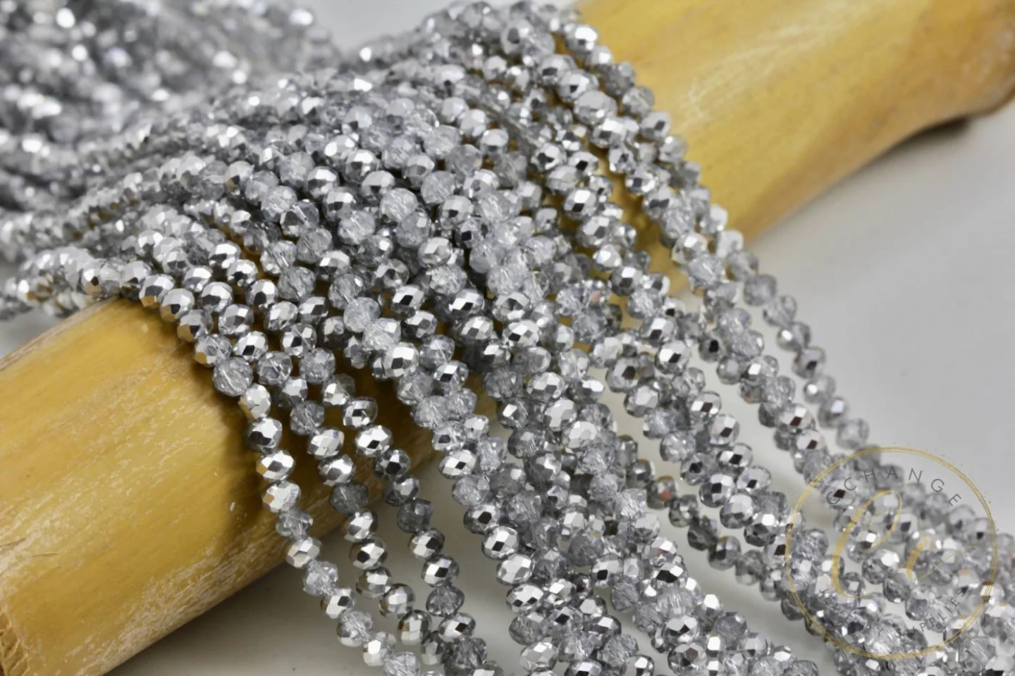 4mm-crystal-beads-silver-colour.